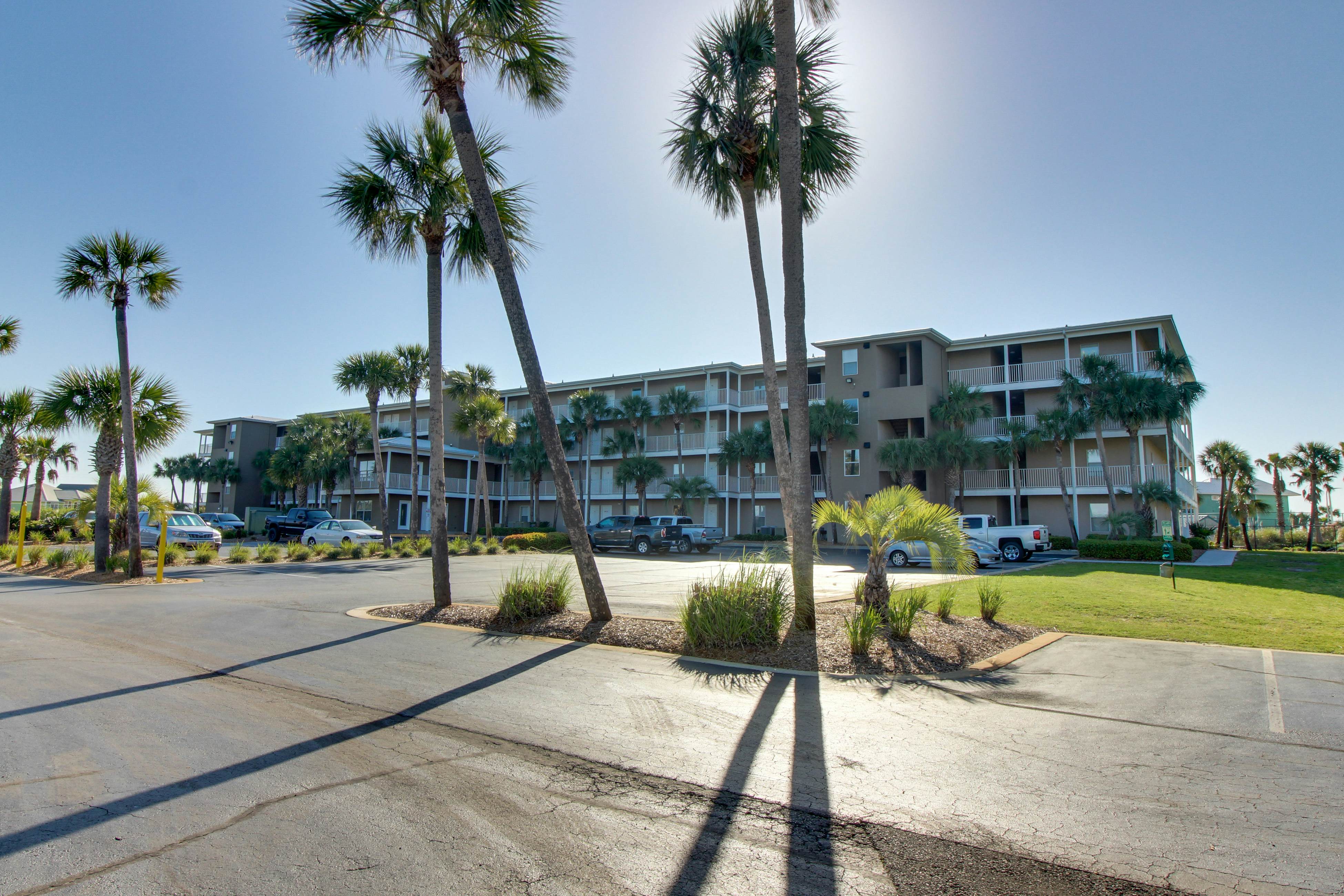 Grand Caribbean East & West E411