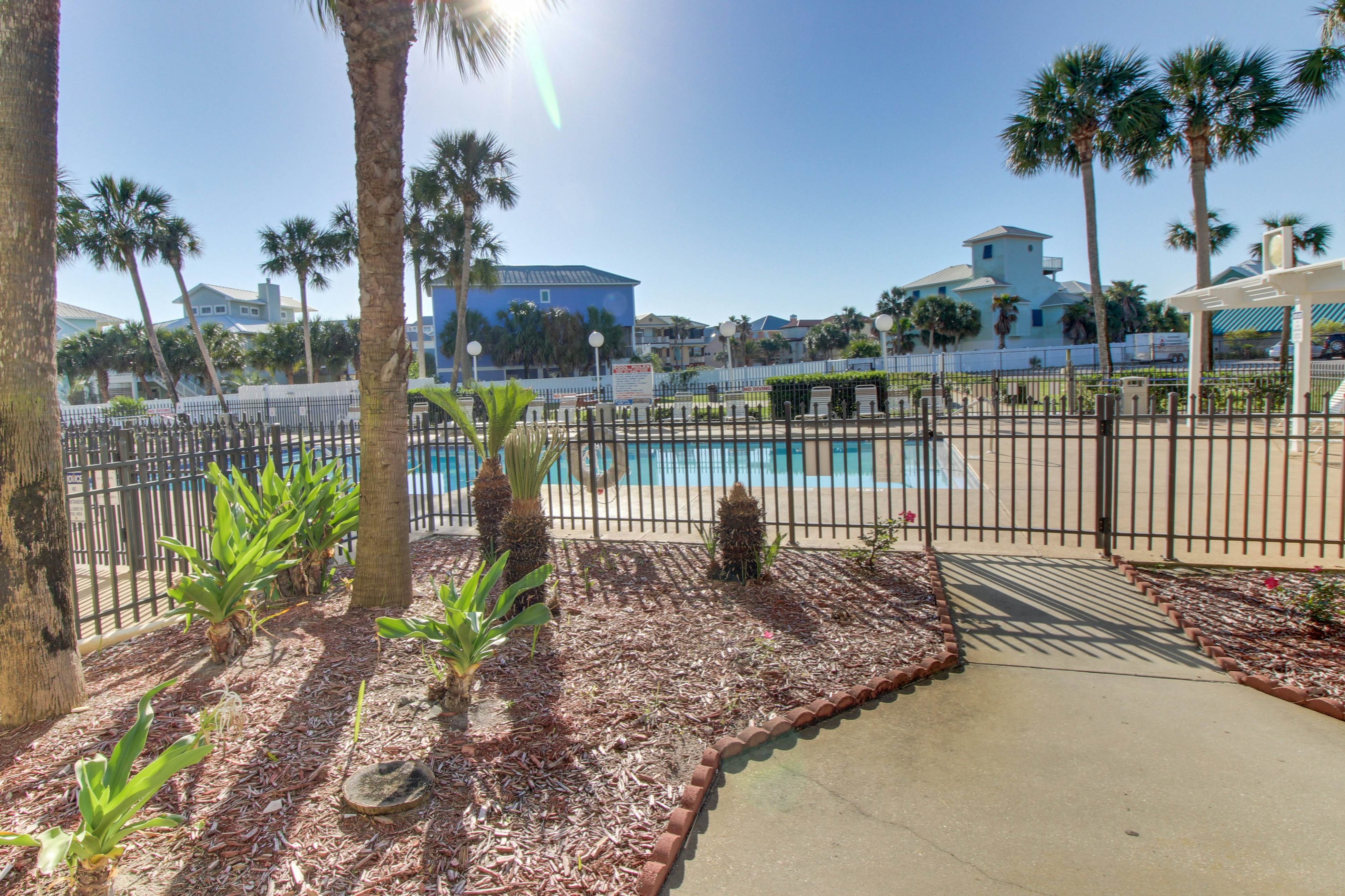 Grand Caribbean East & West E411