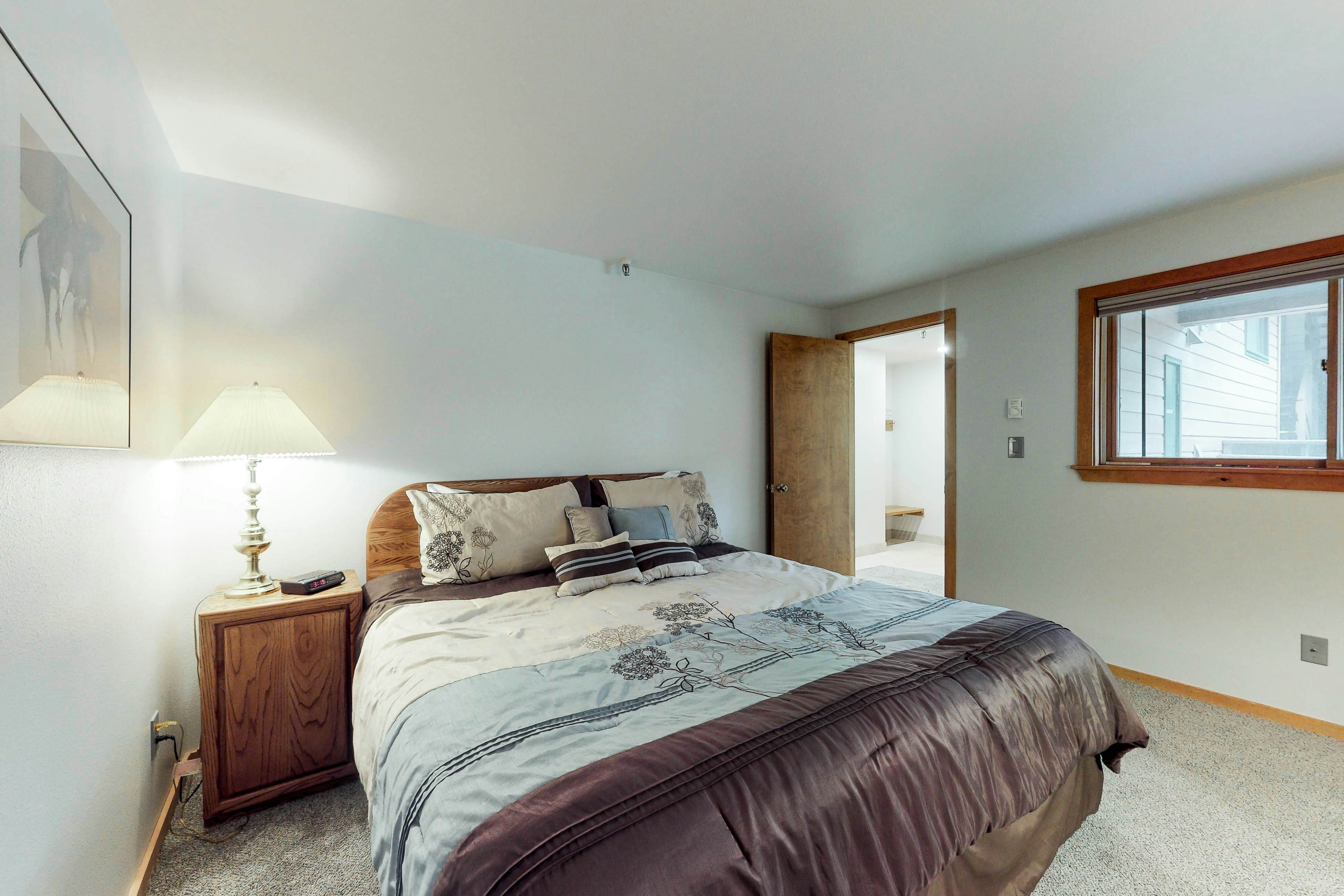 Lakeview Marina Place