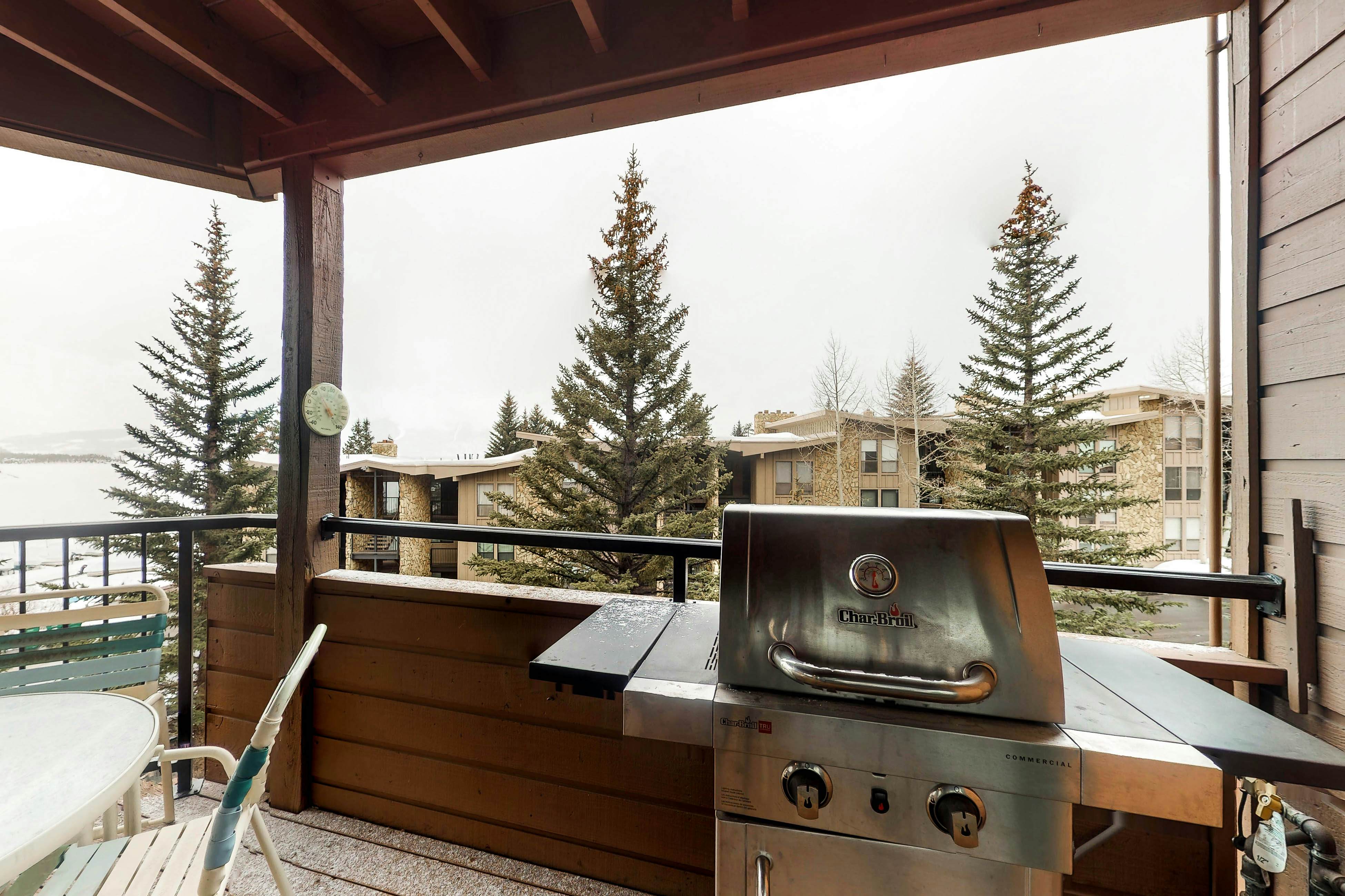 Lakeview Marina Place