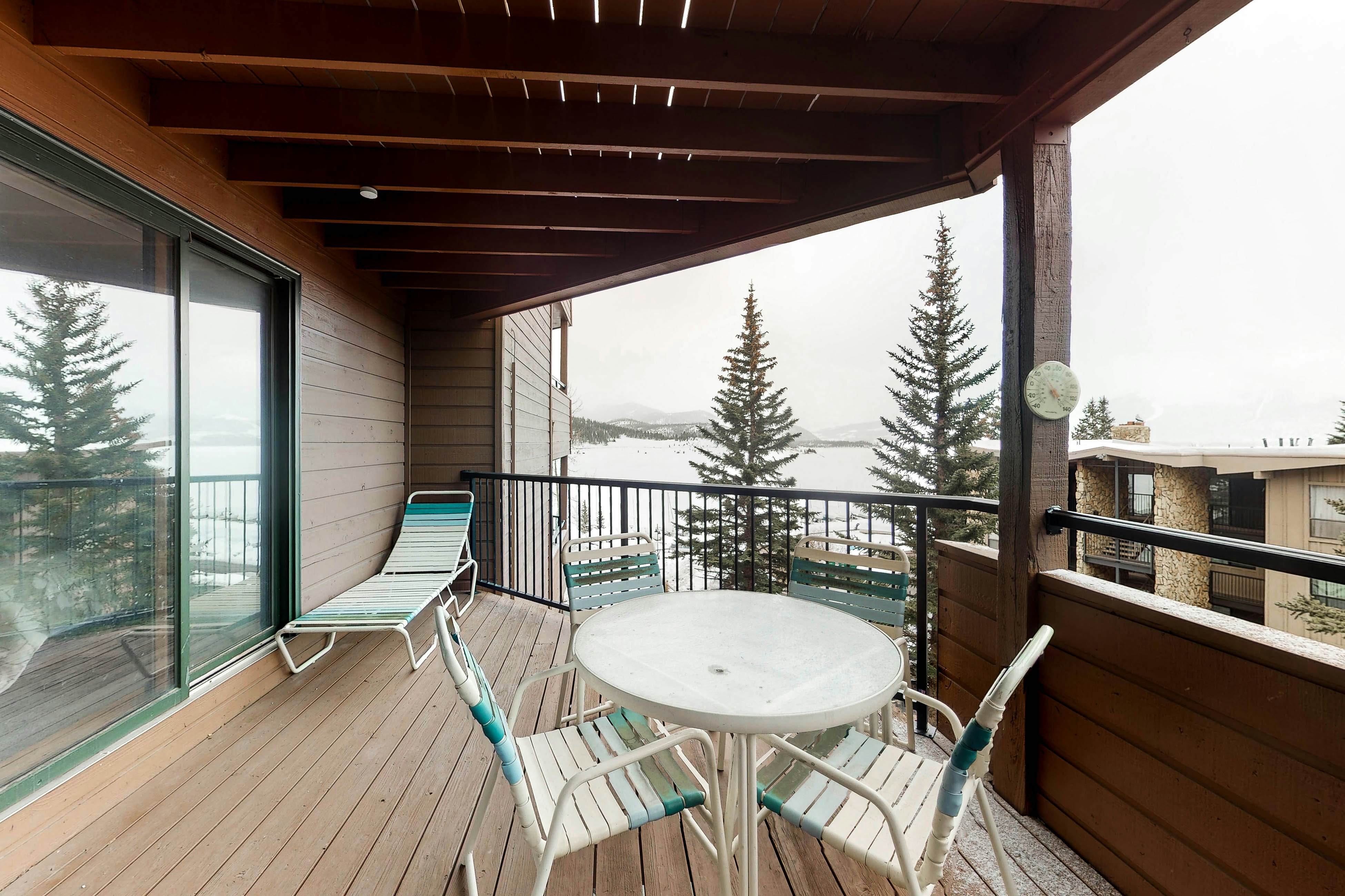 Lakeview Marina Place