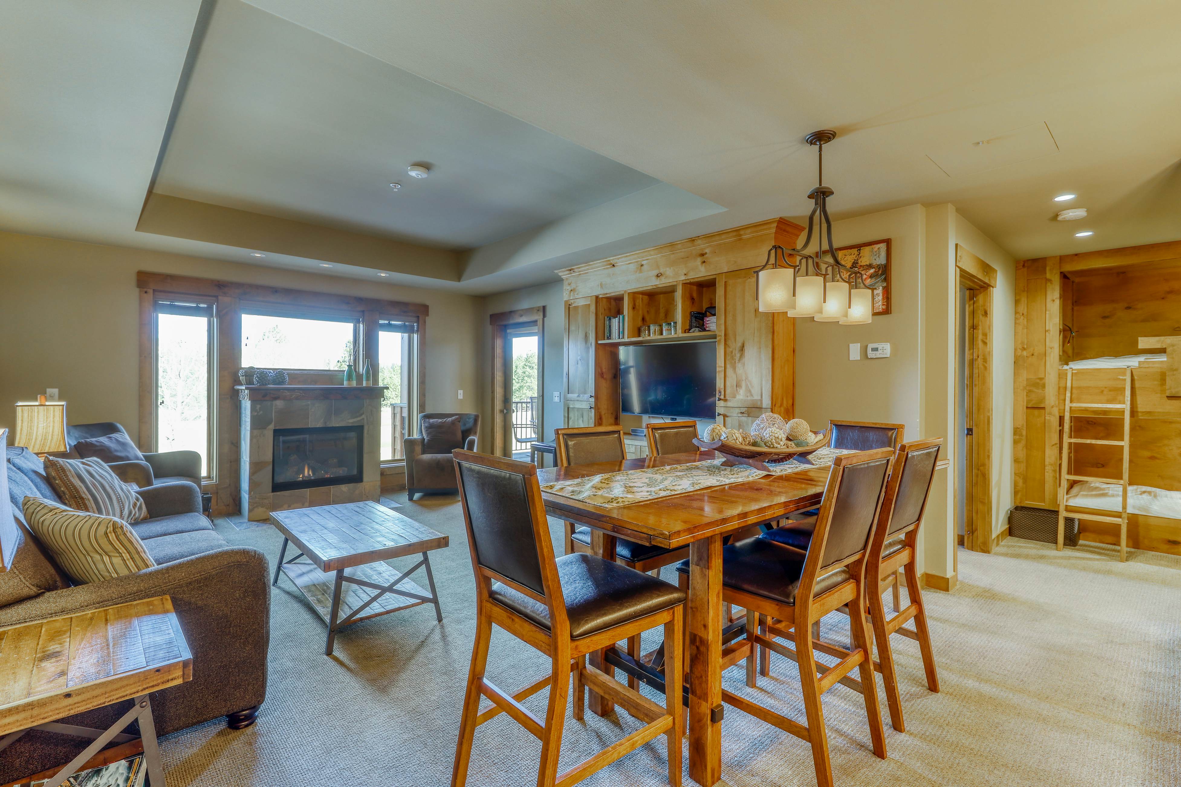 Cle Elum Cabin Rentals, Vacation Rentals, Vacation Homes Vacasa