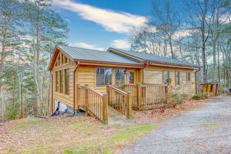 Vista Cabin 2 BD Blue Ridge, GA Vacation Rental Vacasa