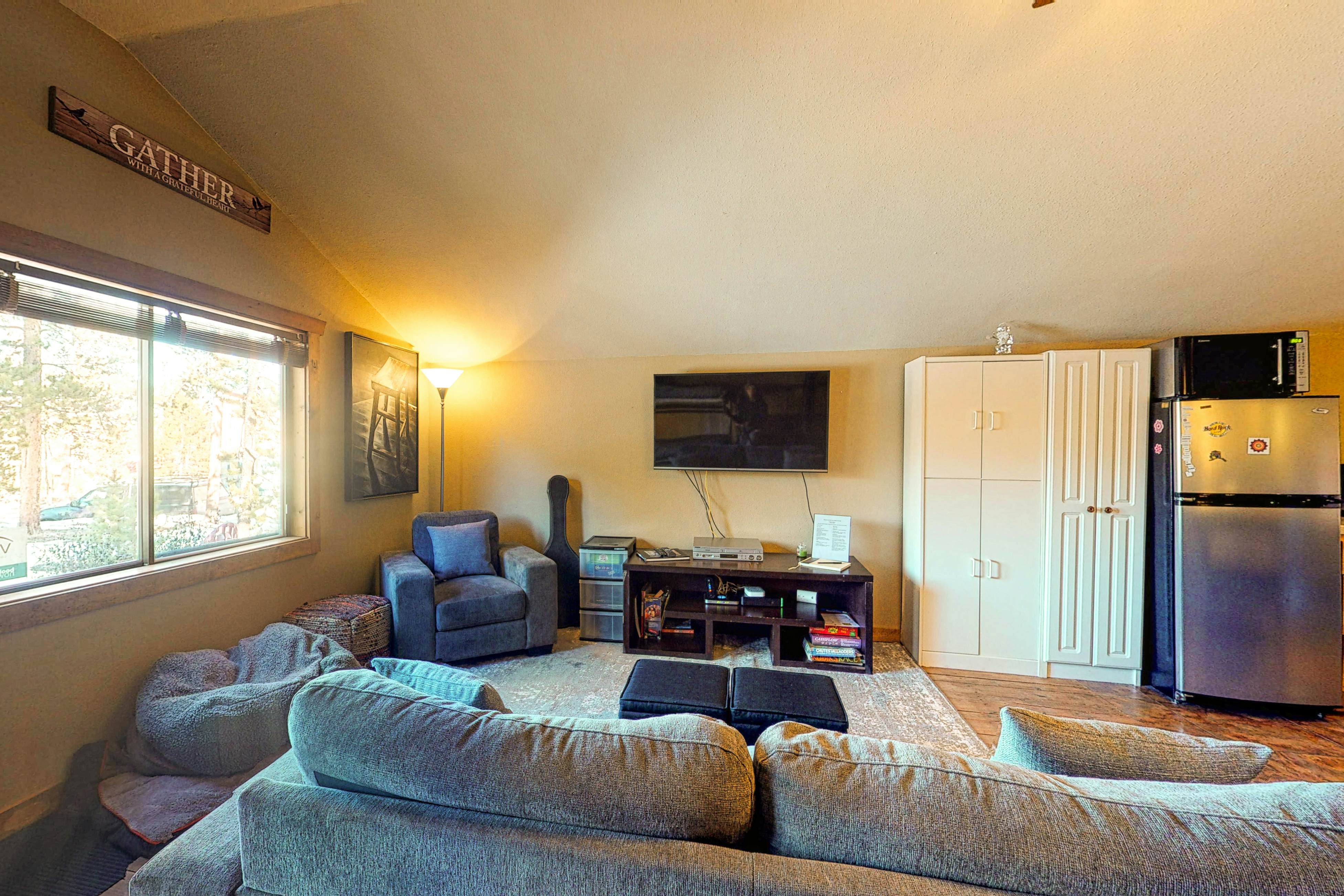 Endearing Cabin 1 BD Frisco, CO Vacation Rental Vacasa
