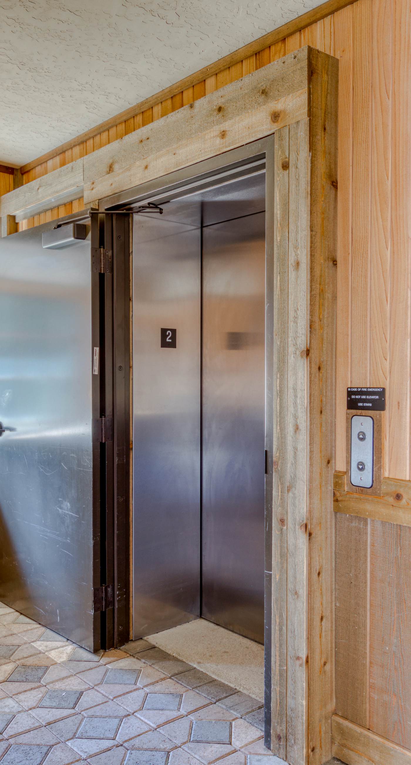 #201 Grand Lodge South Master Suite