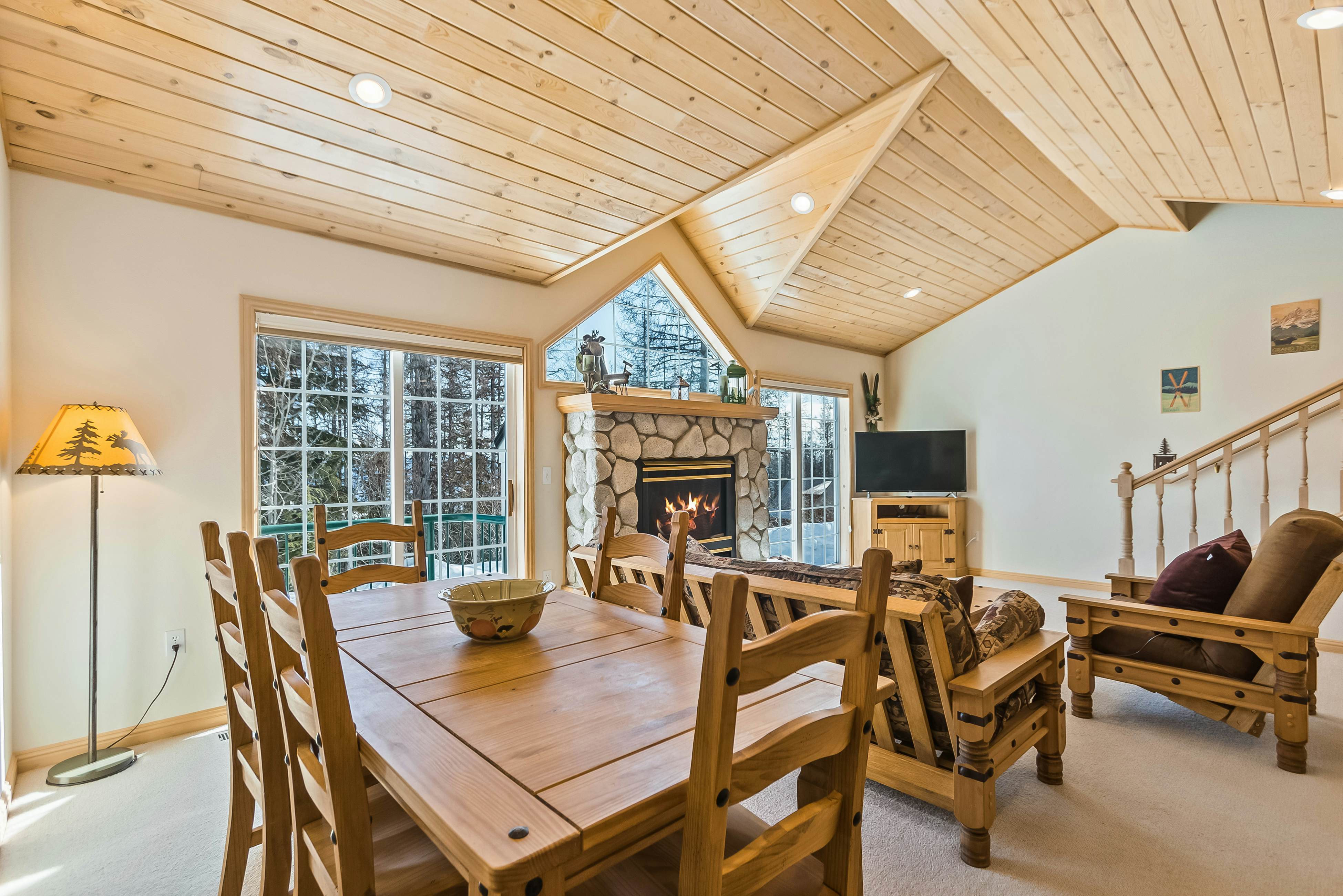 Schweitzer Ullr Retreat