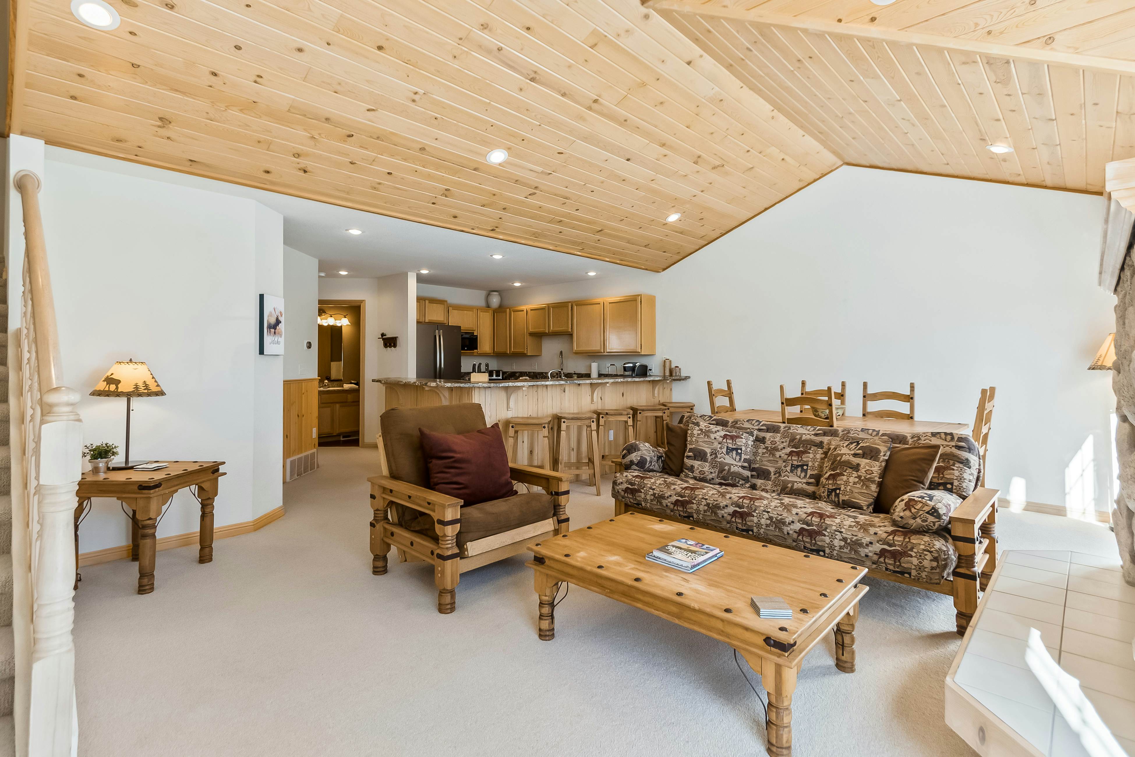 Schweitzer Ullr Retreat