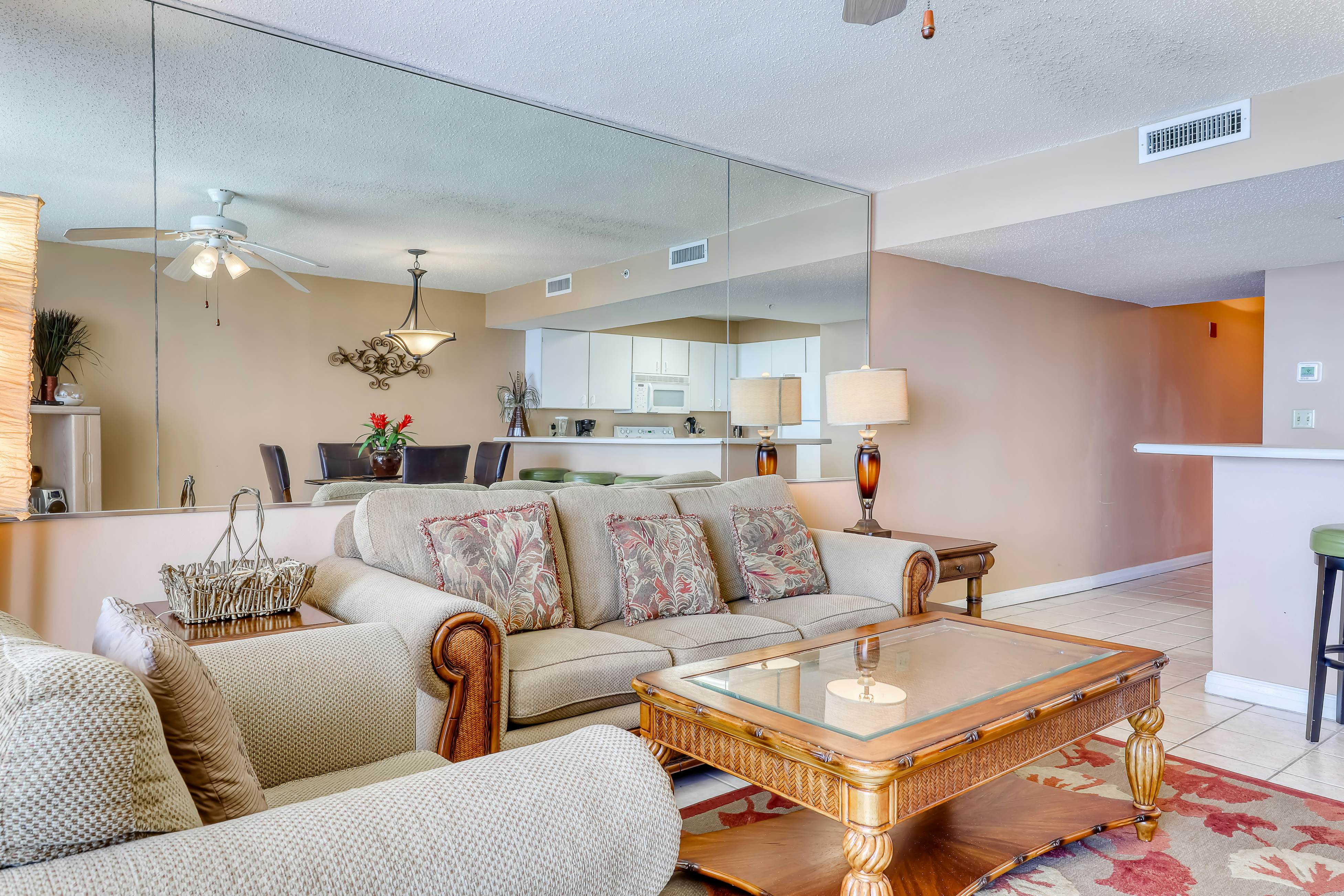 Pelican Beach Resort 2007