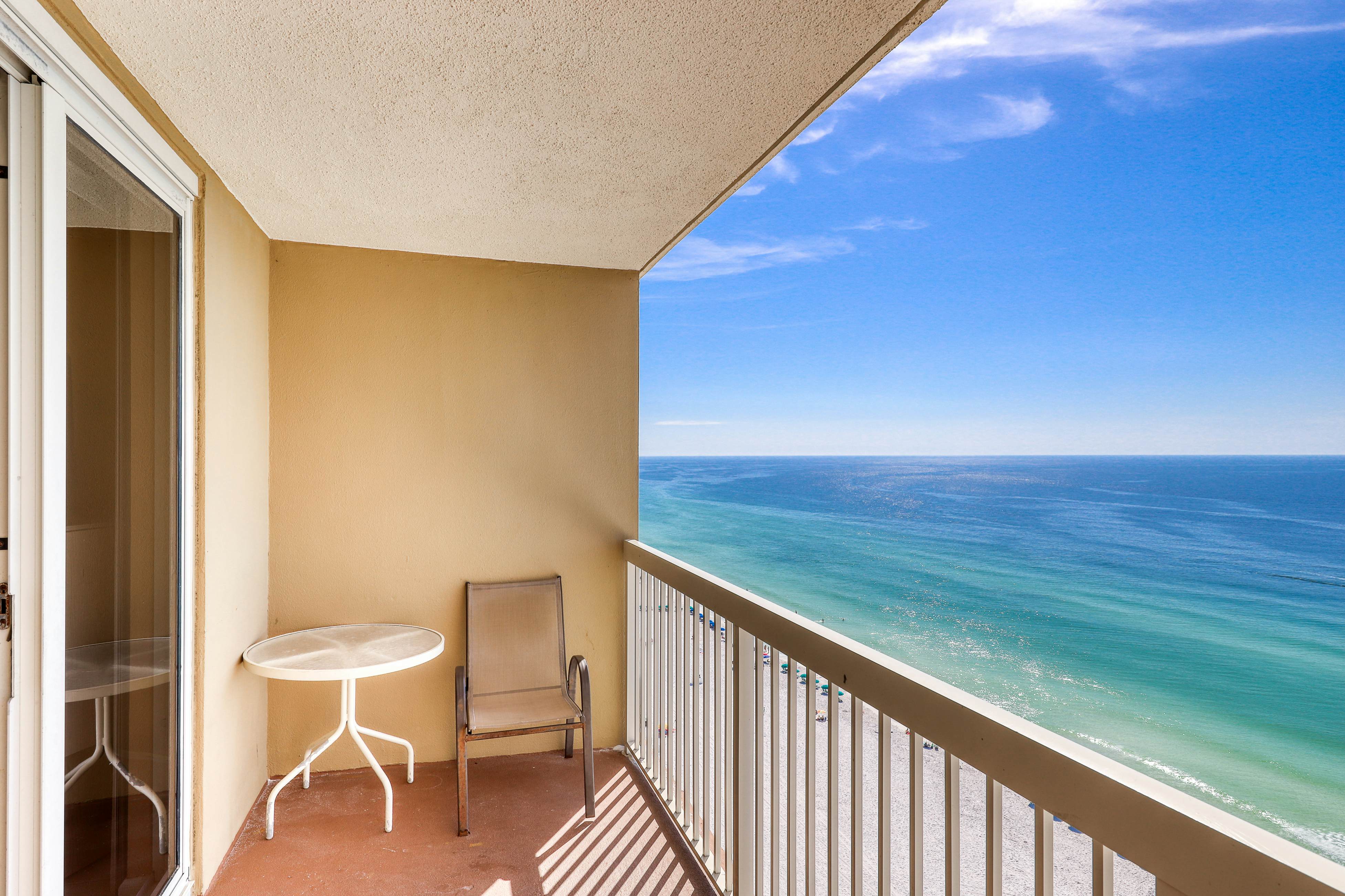 Pelican Beach Resort 2007