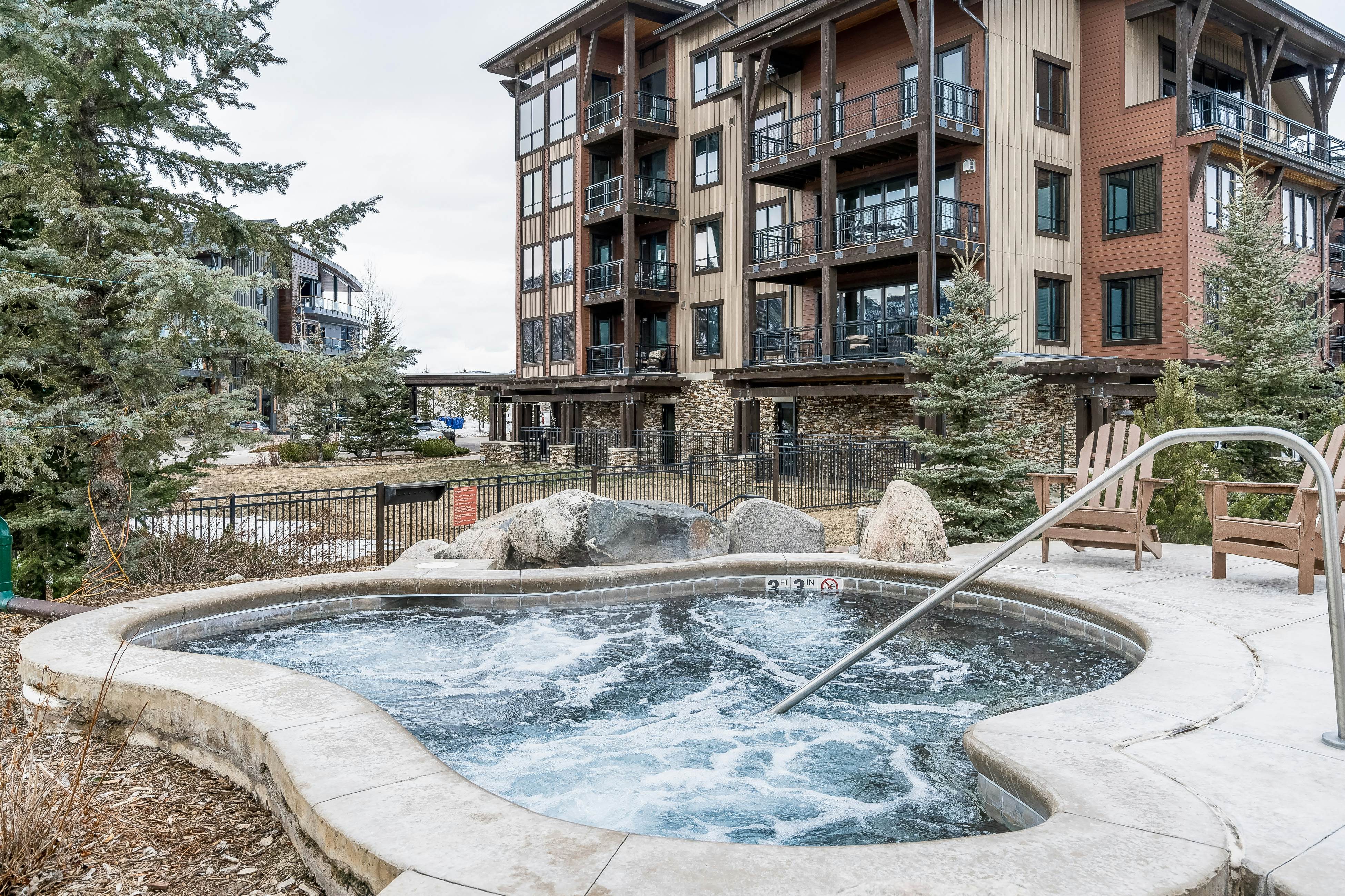 Trailhead Lodge 4118