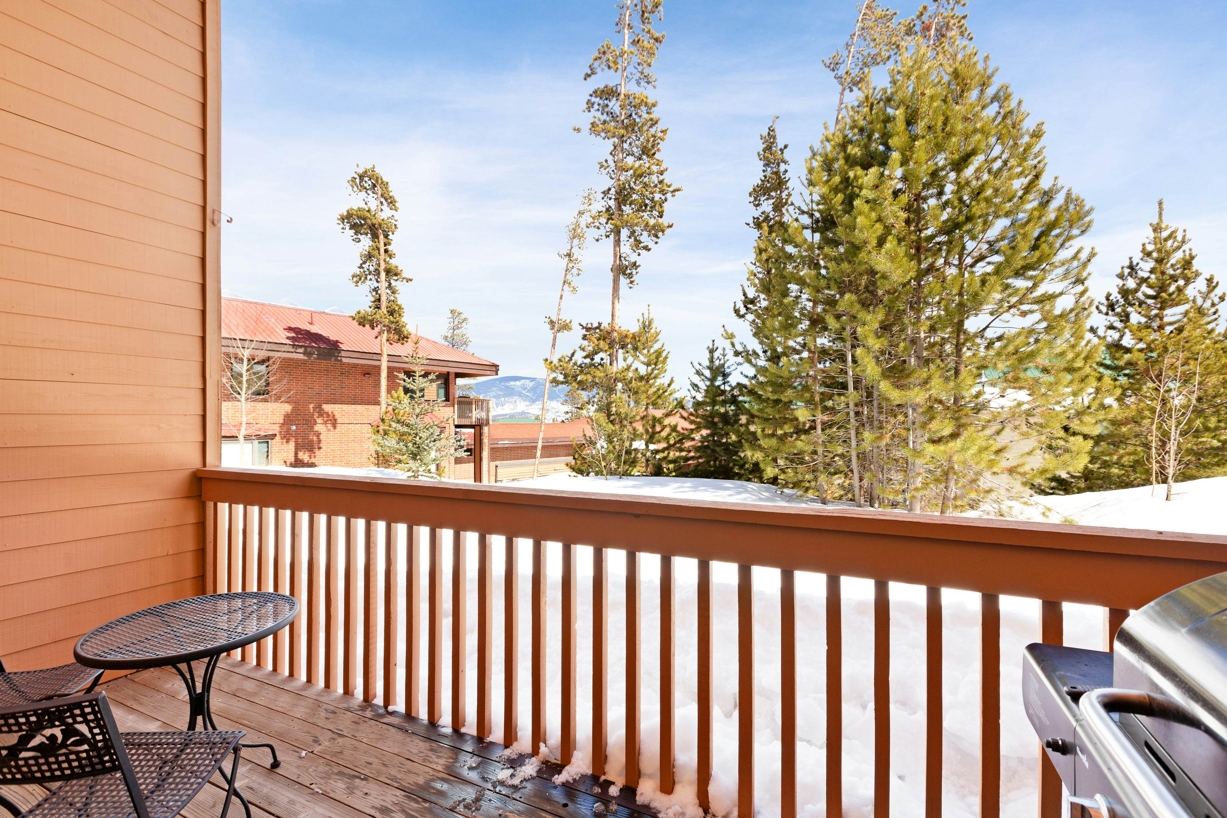 Lagoon 737C 2 BD Frisco, CO Vacation Rental Vacasa