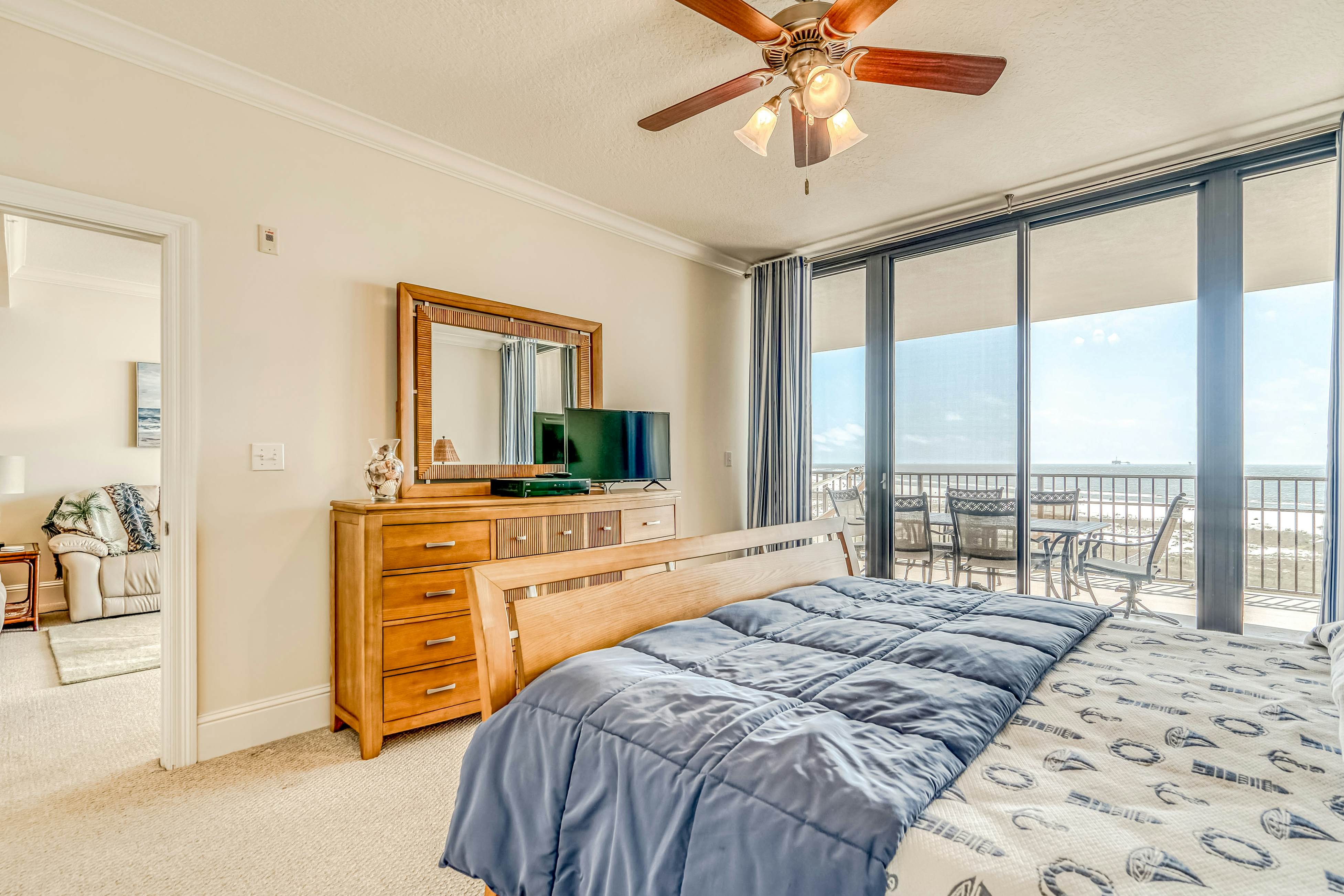 Holiday Isle 615 3 BD Dauphin Island, AL Vacation Rental Vacasa