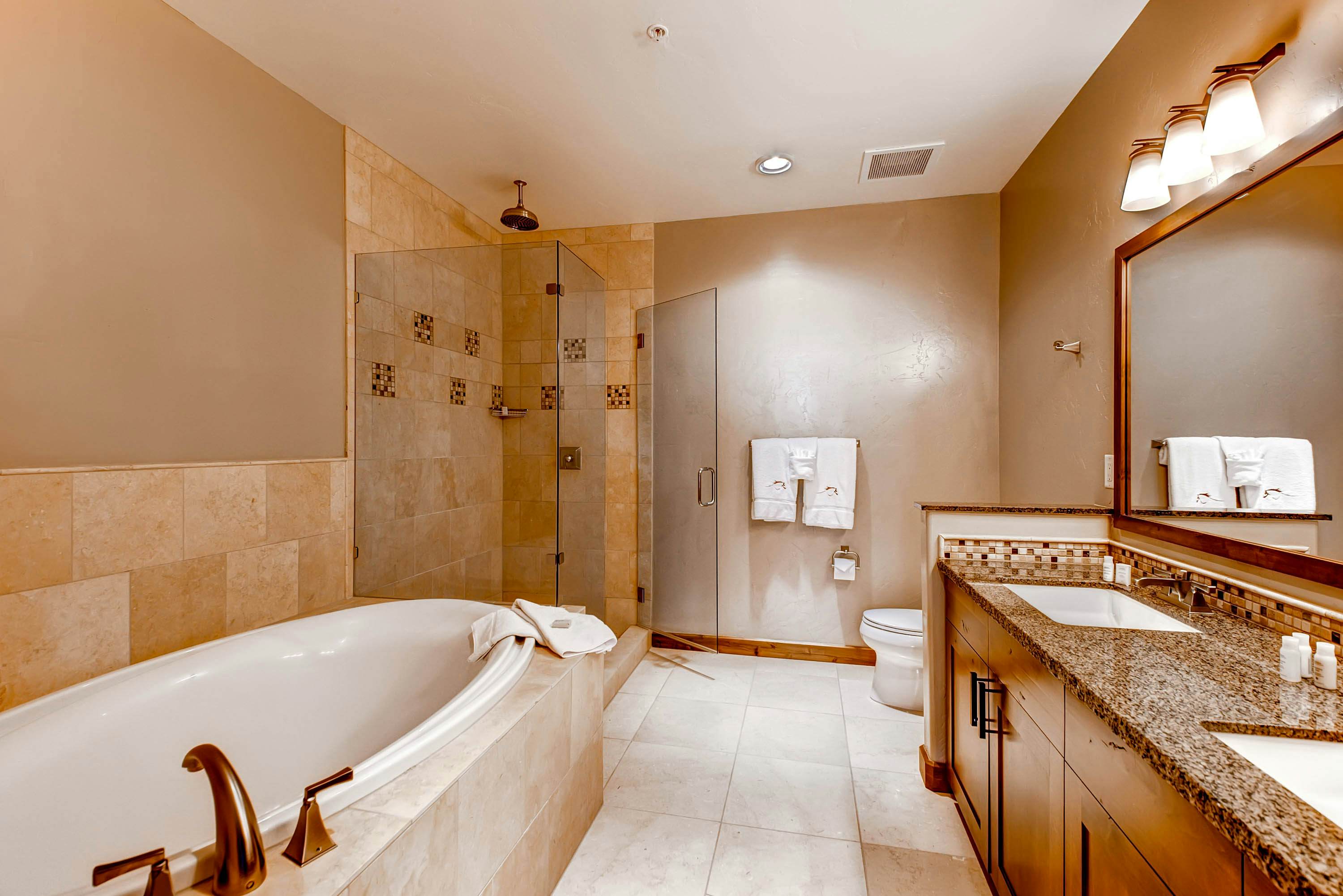 Trailhead Lodge 5105