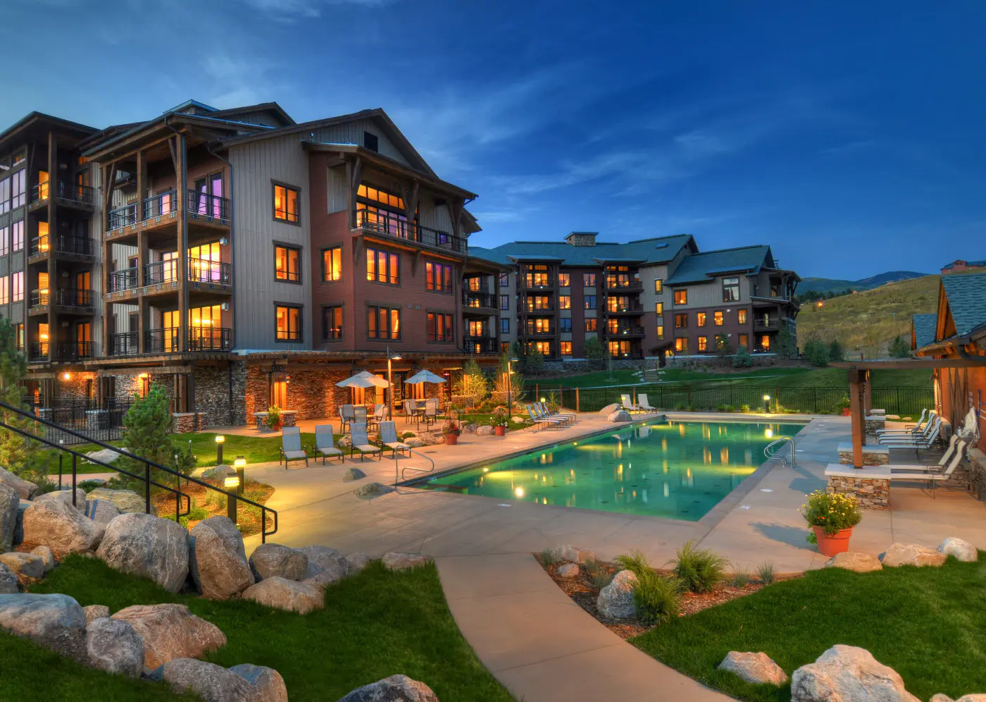 Trailhead Lodge 2122