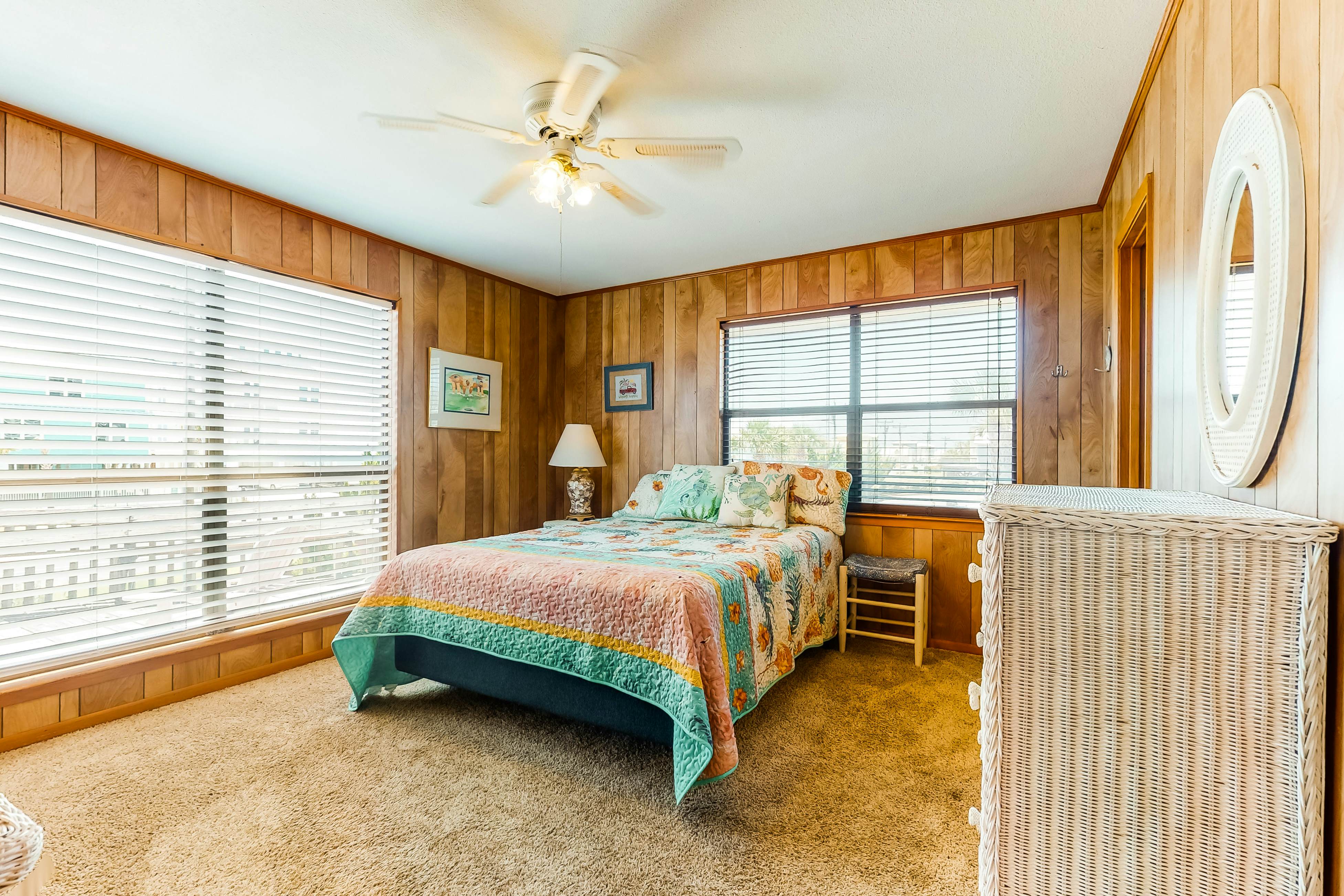 The Pink House 3 BD Gulf Shores, AL Vacation Rental Vacasa
