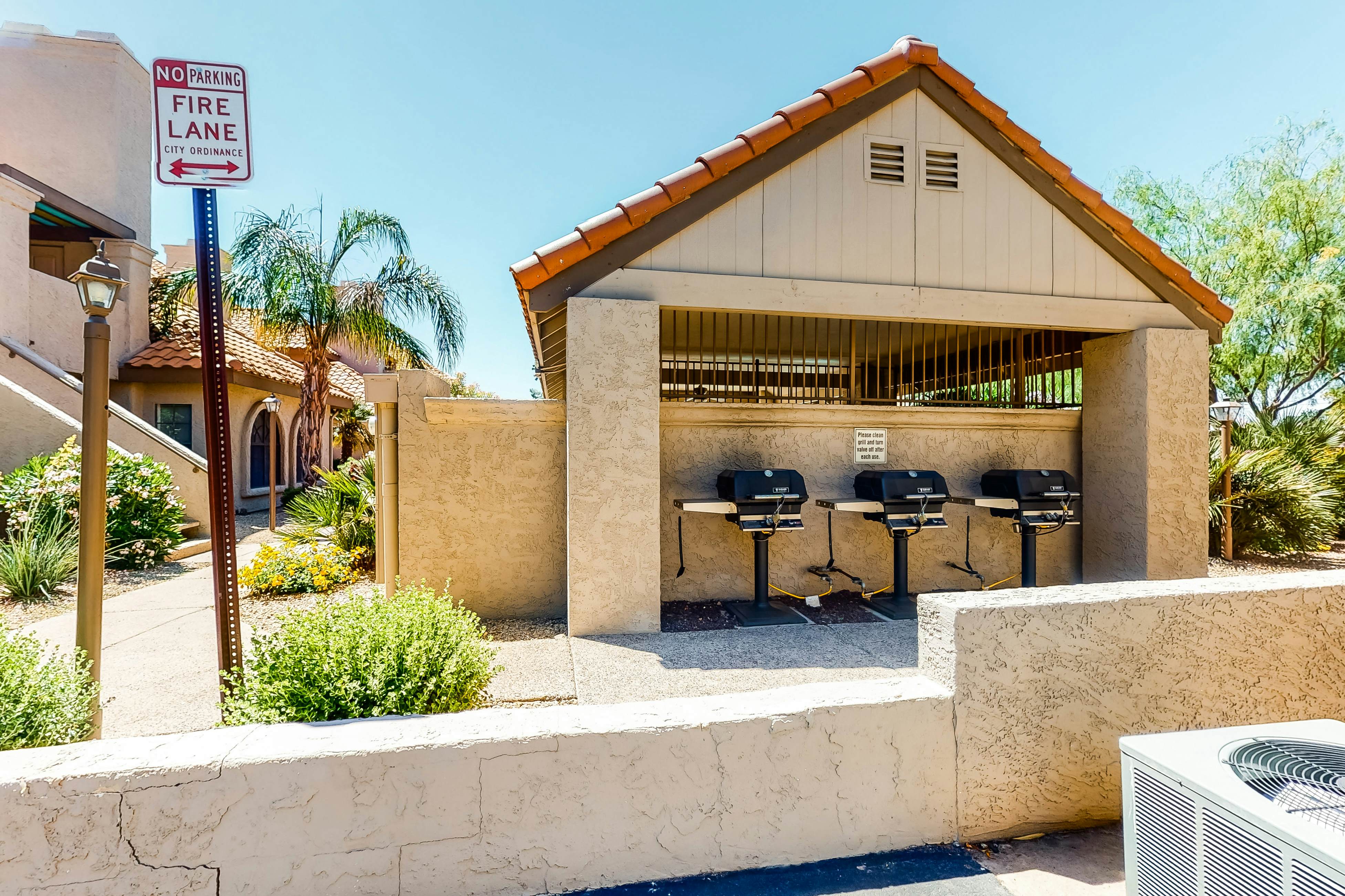 Modern Scottsdale South