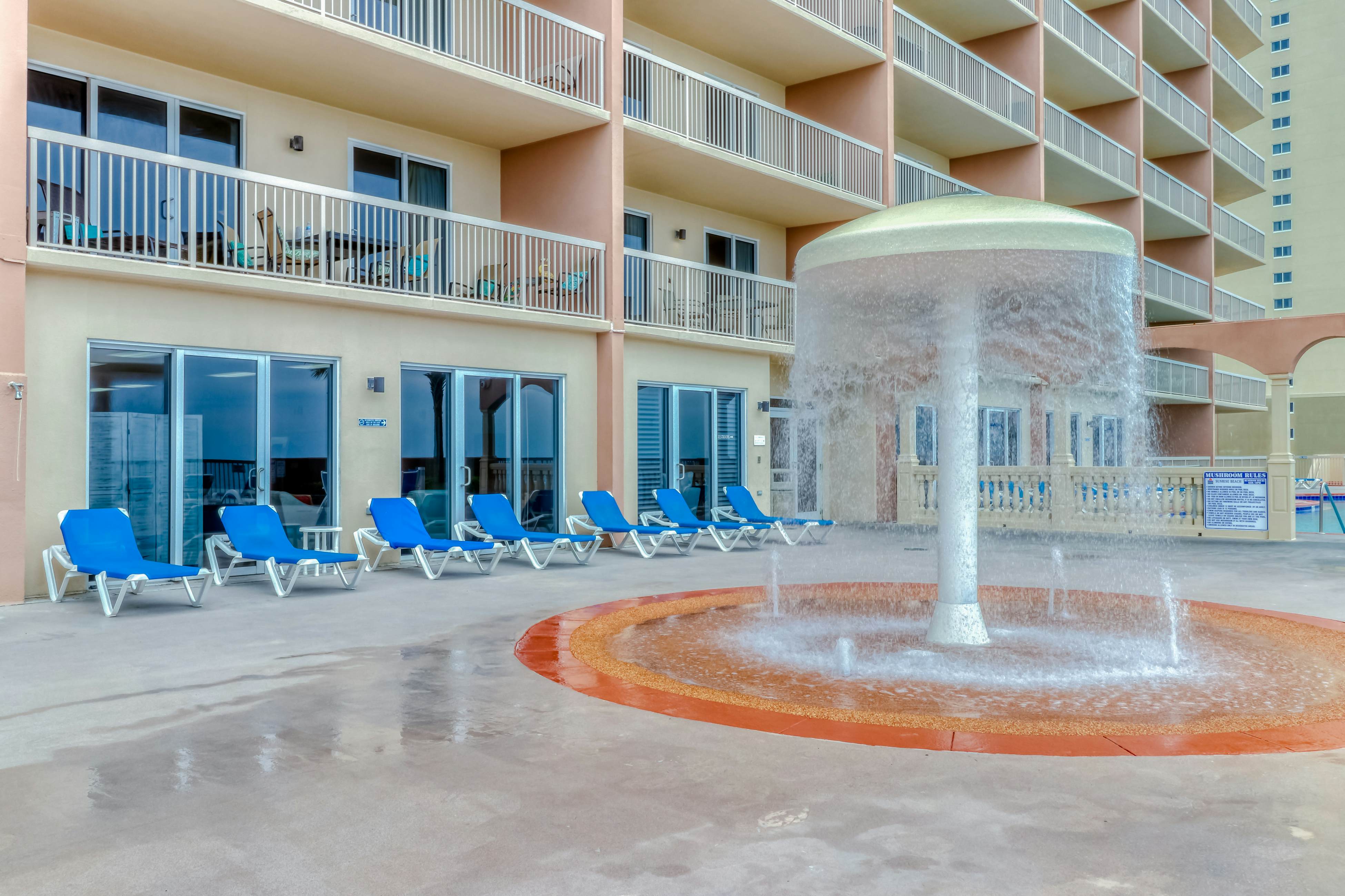 Sunrise Beach 1407 - Beachfront Condo