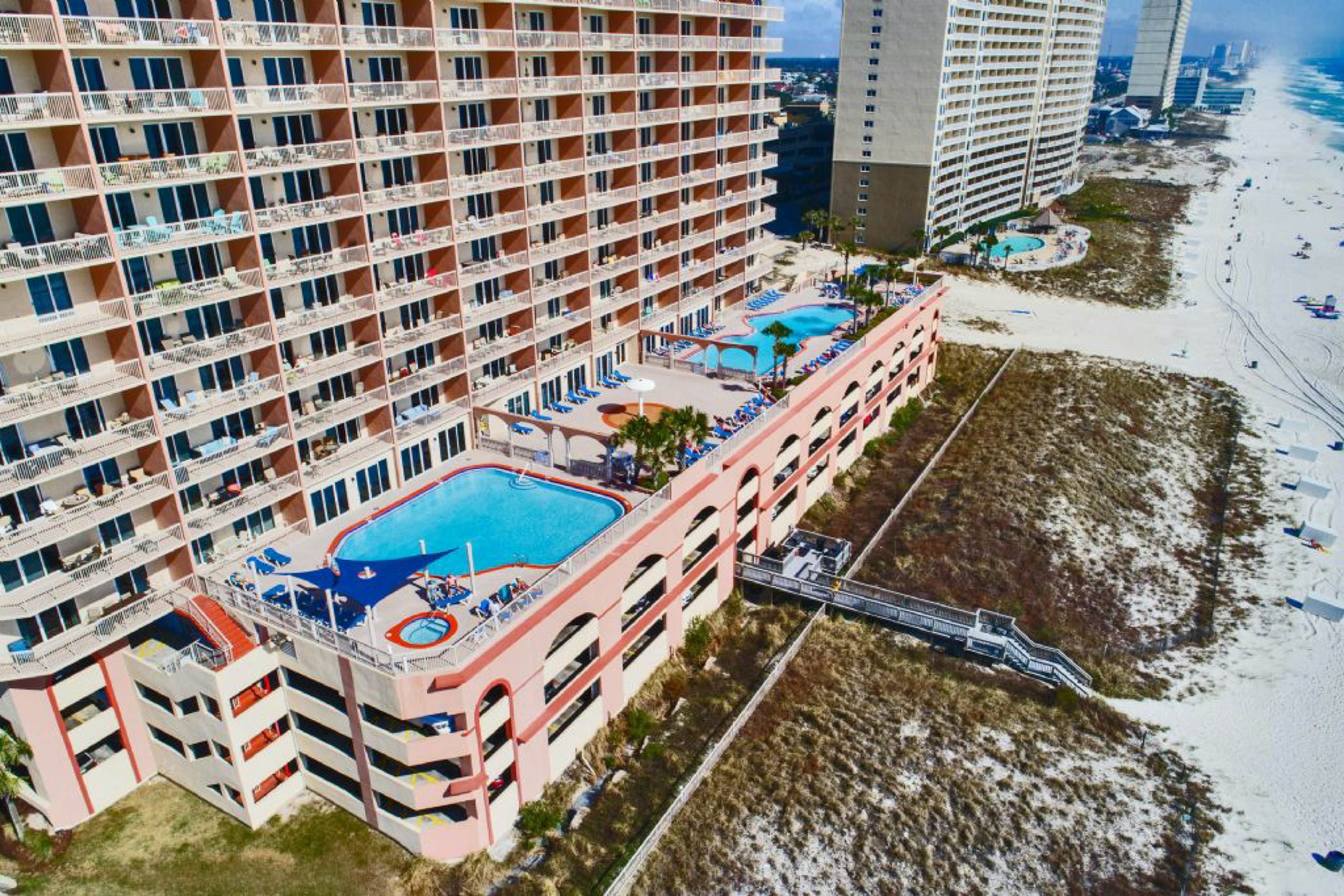 Sunrise Beach 1407 - Beachfront Condo