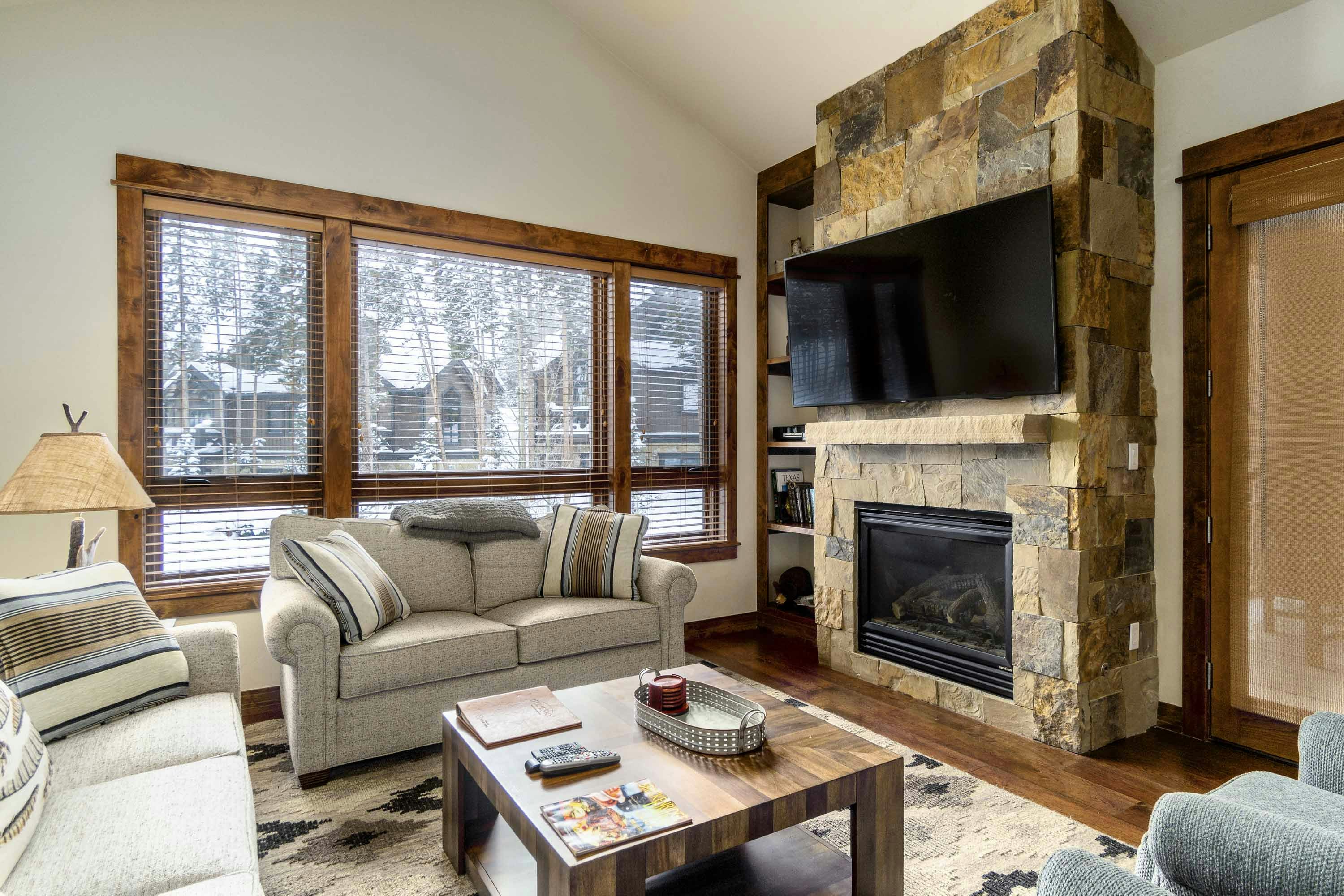 Bluesky Breckenridge #608