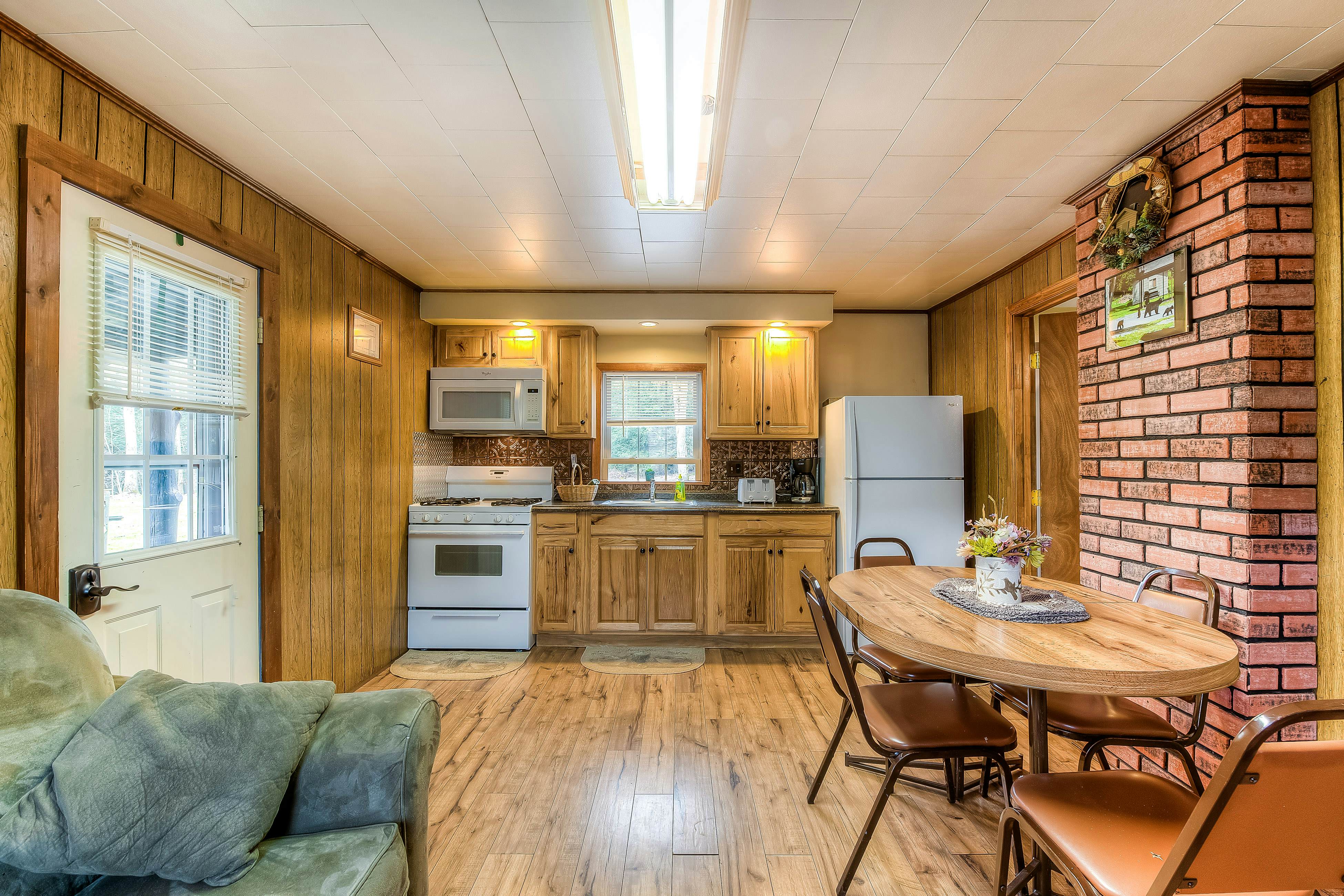 Swallow Falls Cabin 2 1 BD Oakland, MD Vacation Rental Vacasa