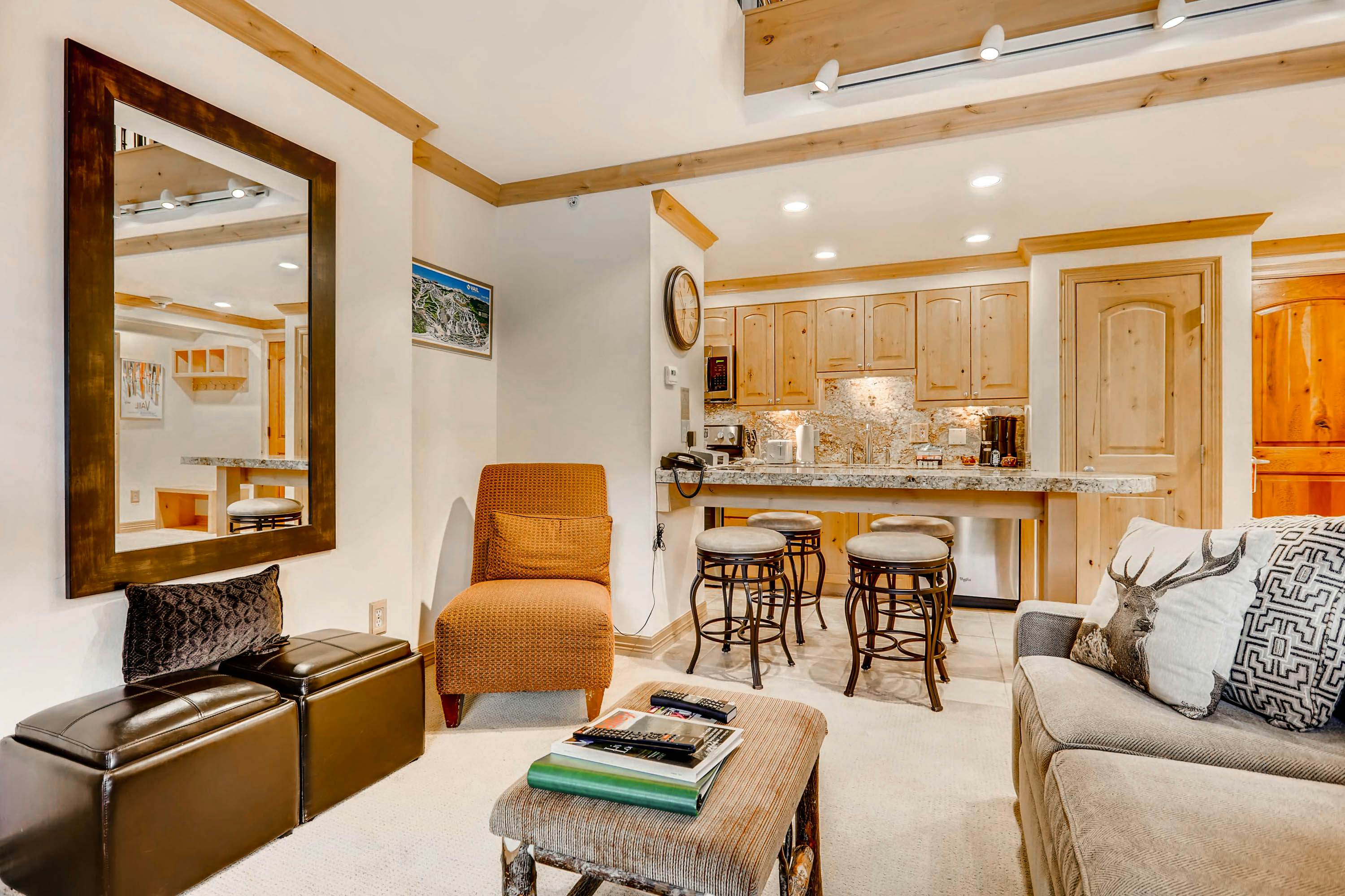 Lion Square Lodge South 554a