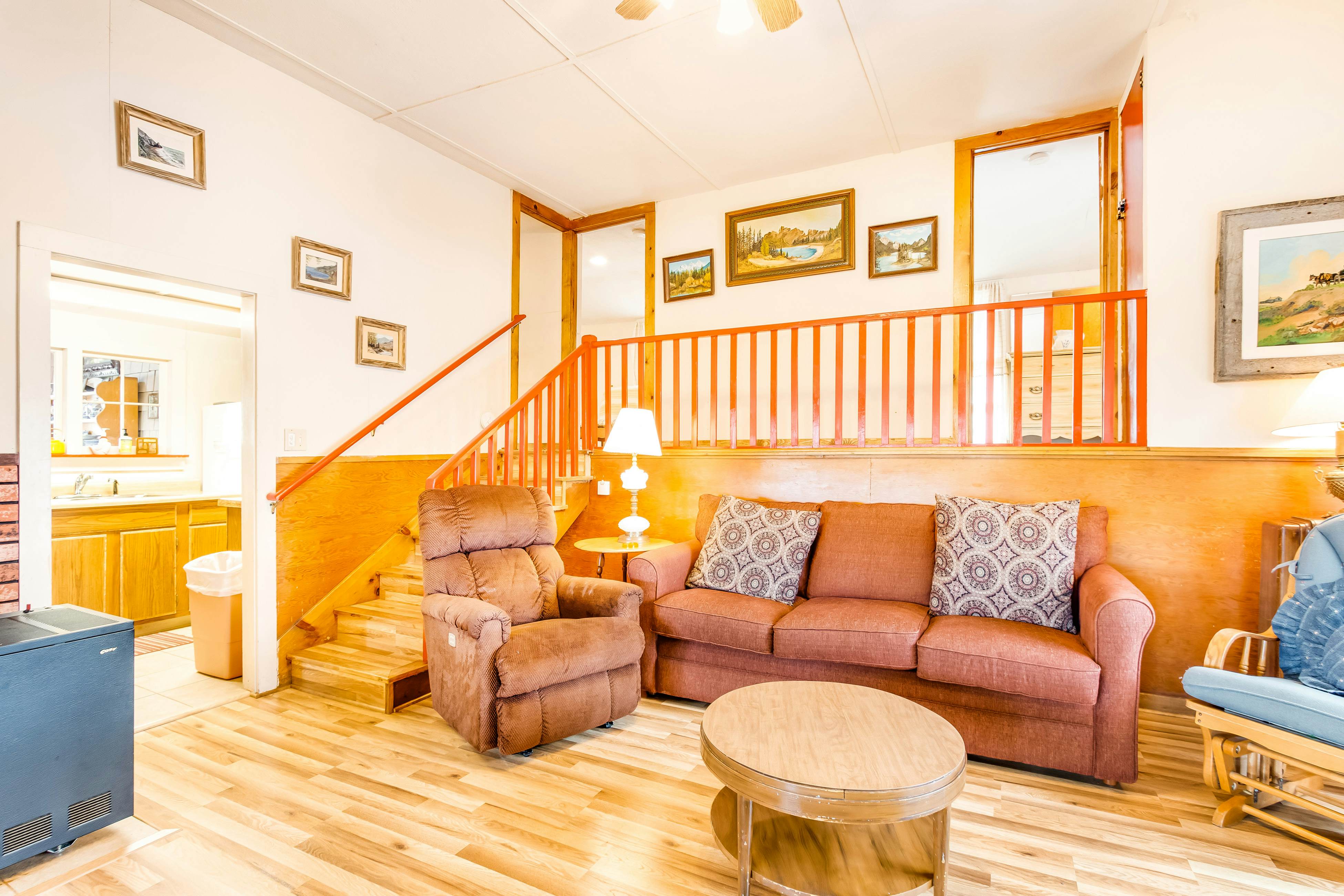 Grandma's Cabin 2 BD Estes Park, CO Vacation Rental Vacasa