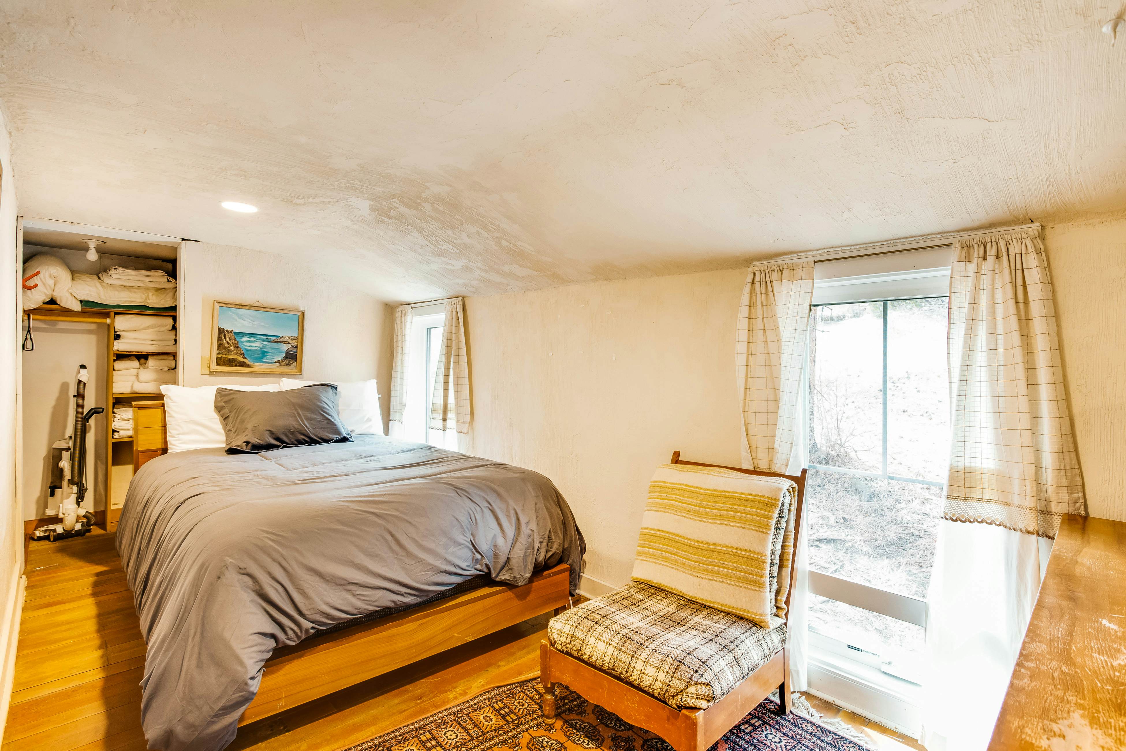 Grandma's Cabin 2 BD Estes Park, CO Vacation Rental Vacasa