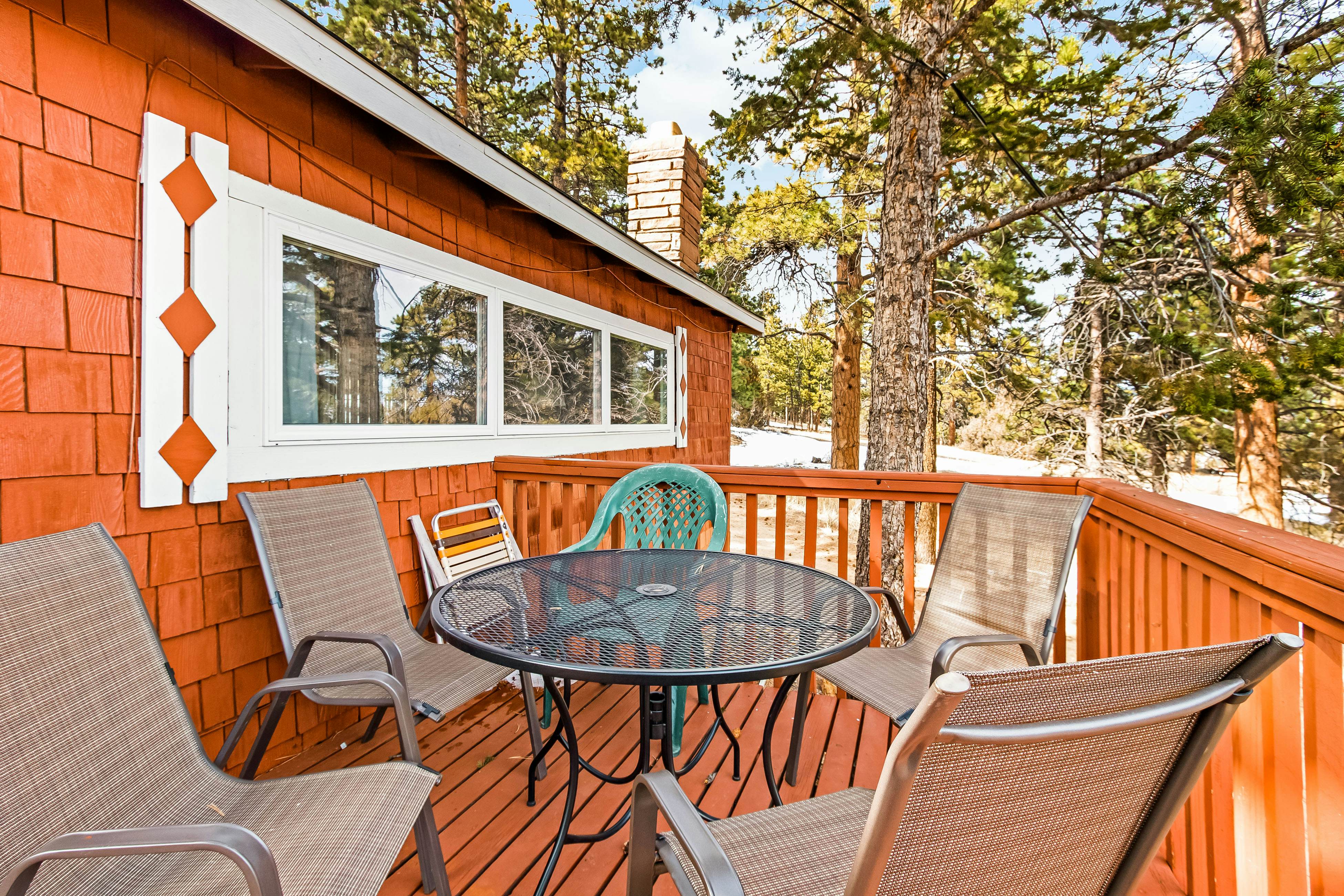 Grandma's Cabin 2 BD Estes Park, CO Vacation Rental Vacasa