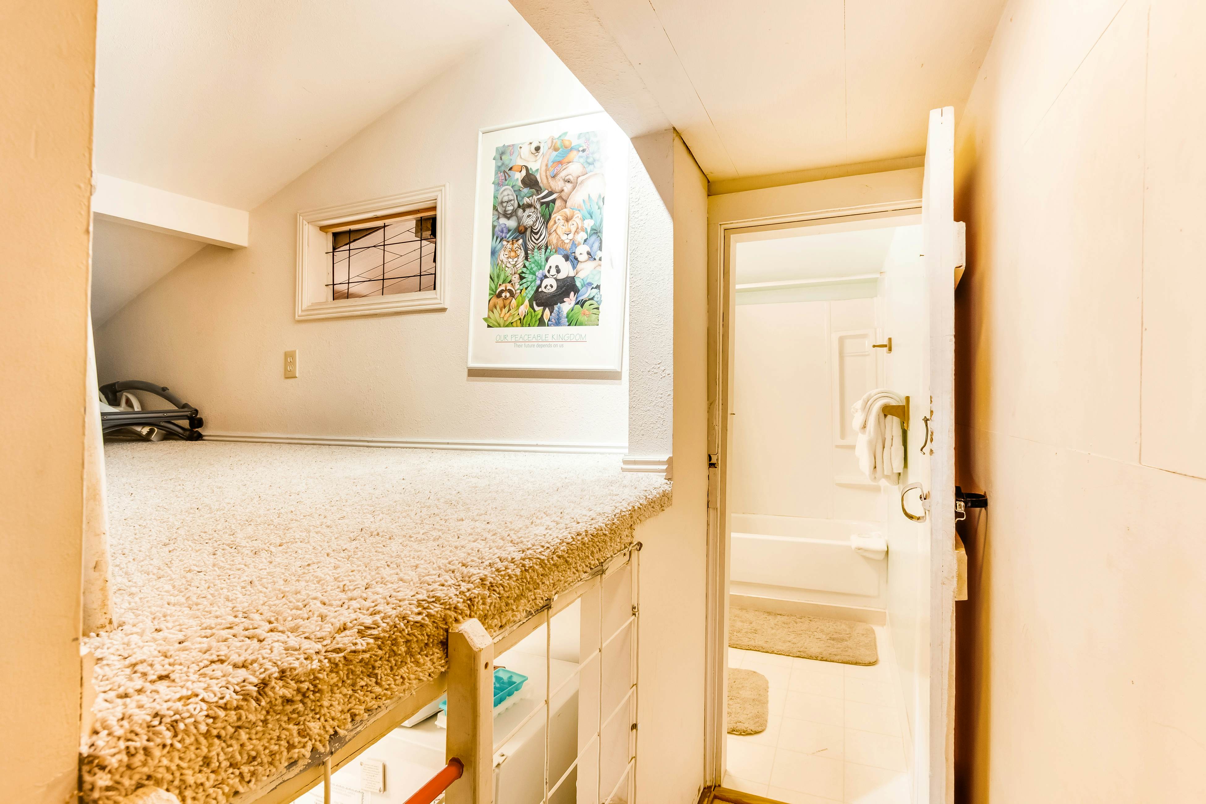 Grandma's Cabin 2 BD Estes Park, CO Vacation Rental Vacasa