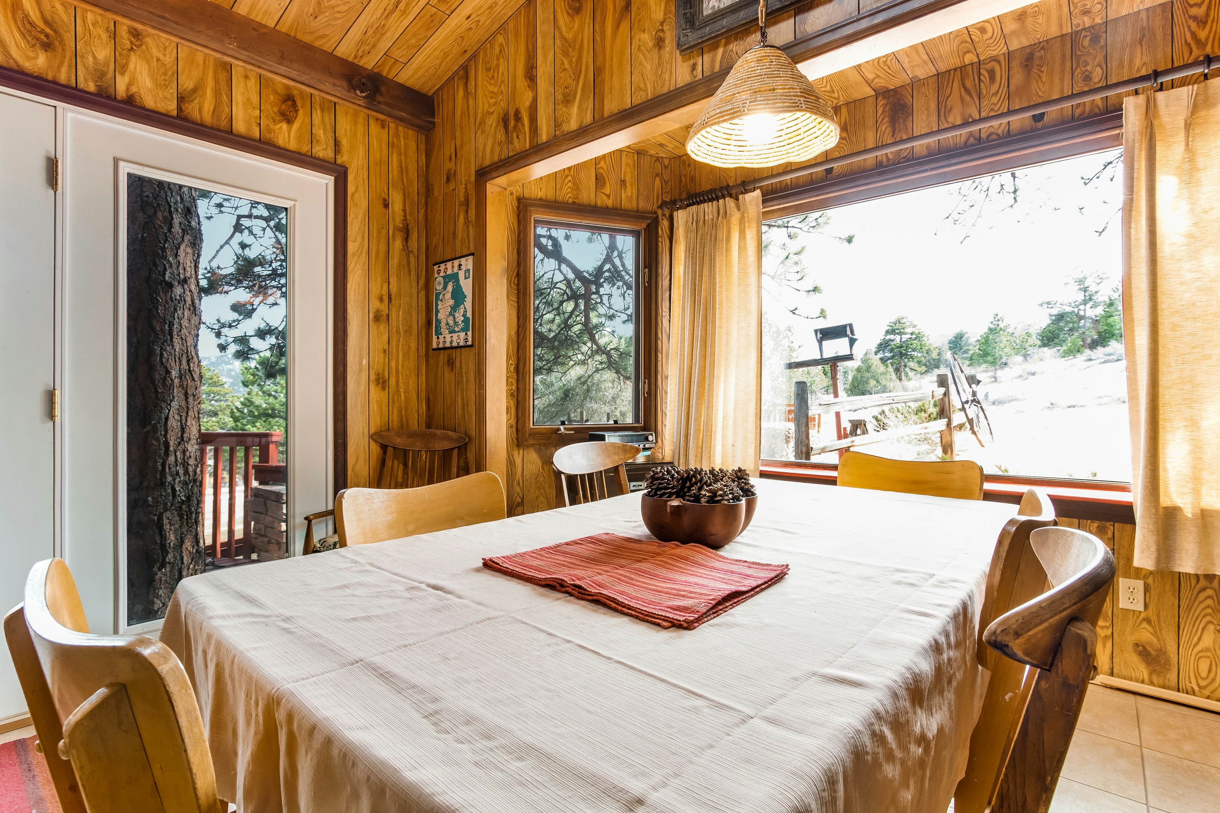 Grandma's Cabin 2 BD Estes Park, CO Vacation Rental Vacasa