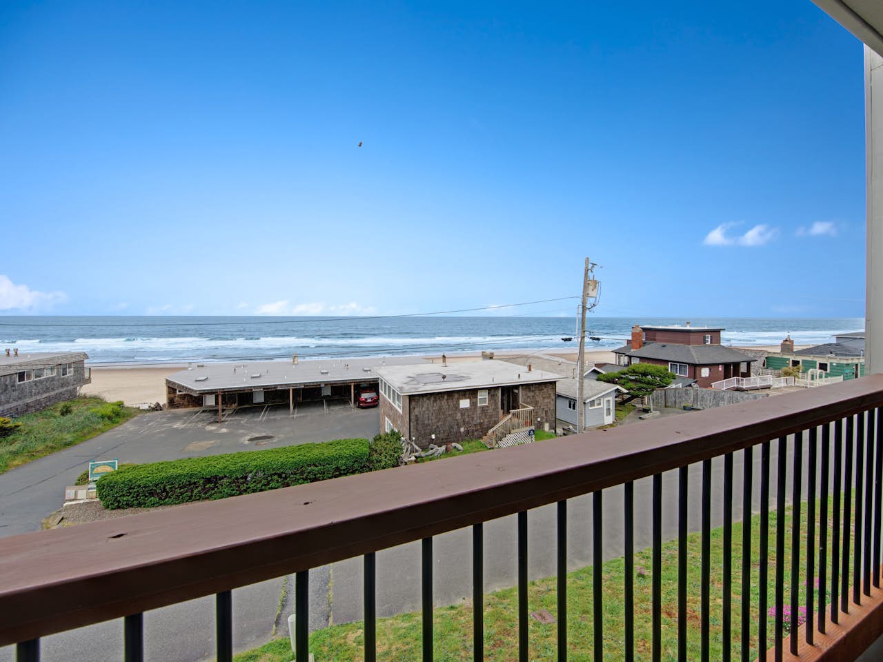 Sea Breeze Condo 1 BD Vacation Rental in Lincoln City, OR Vacasa