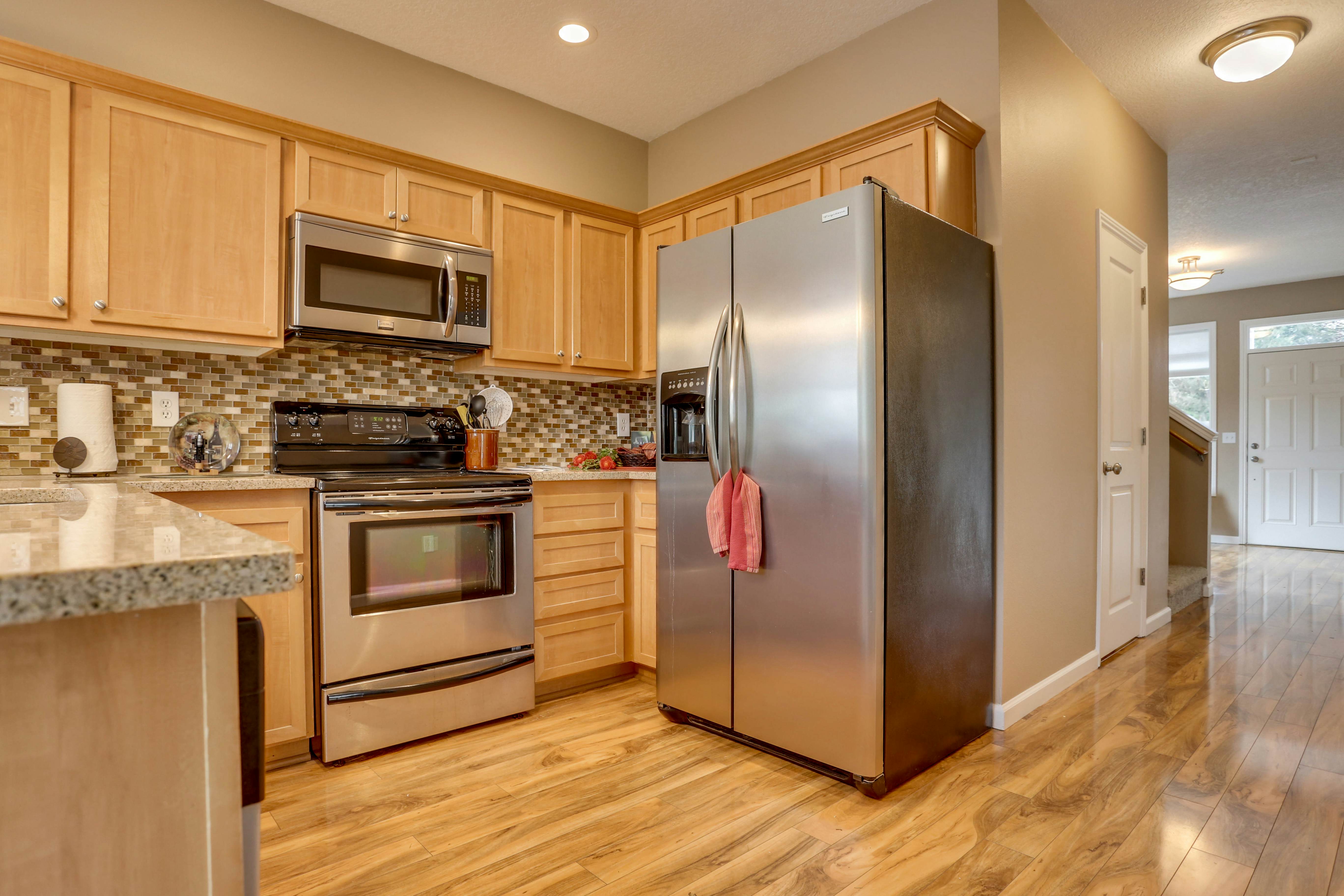 The Buxton 3 BD Troutdale, OR Vacation Rental Vacasa