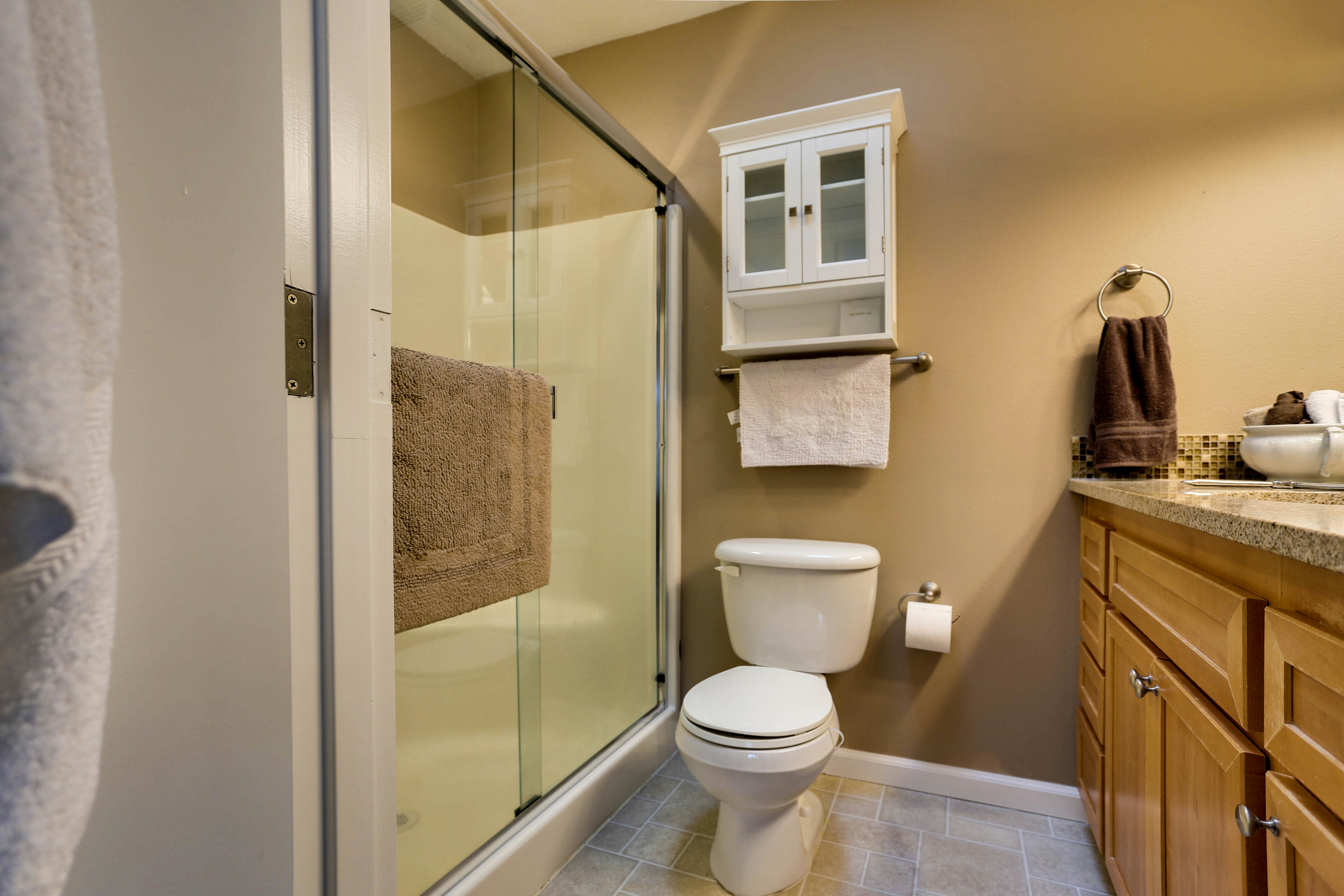 The Buxton 3 BD Troutdale, OR Vacation Rental Vacasa