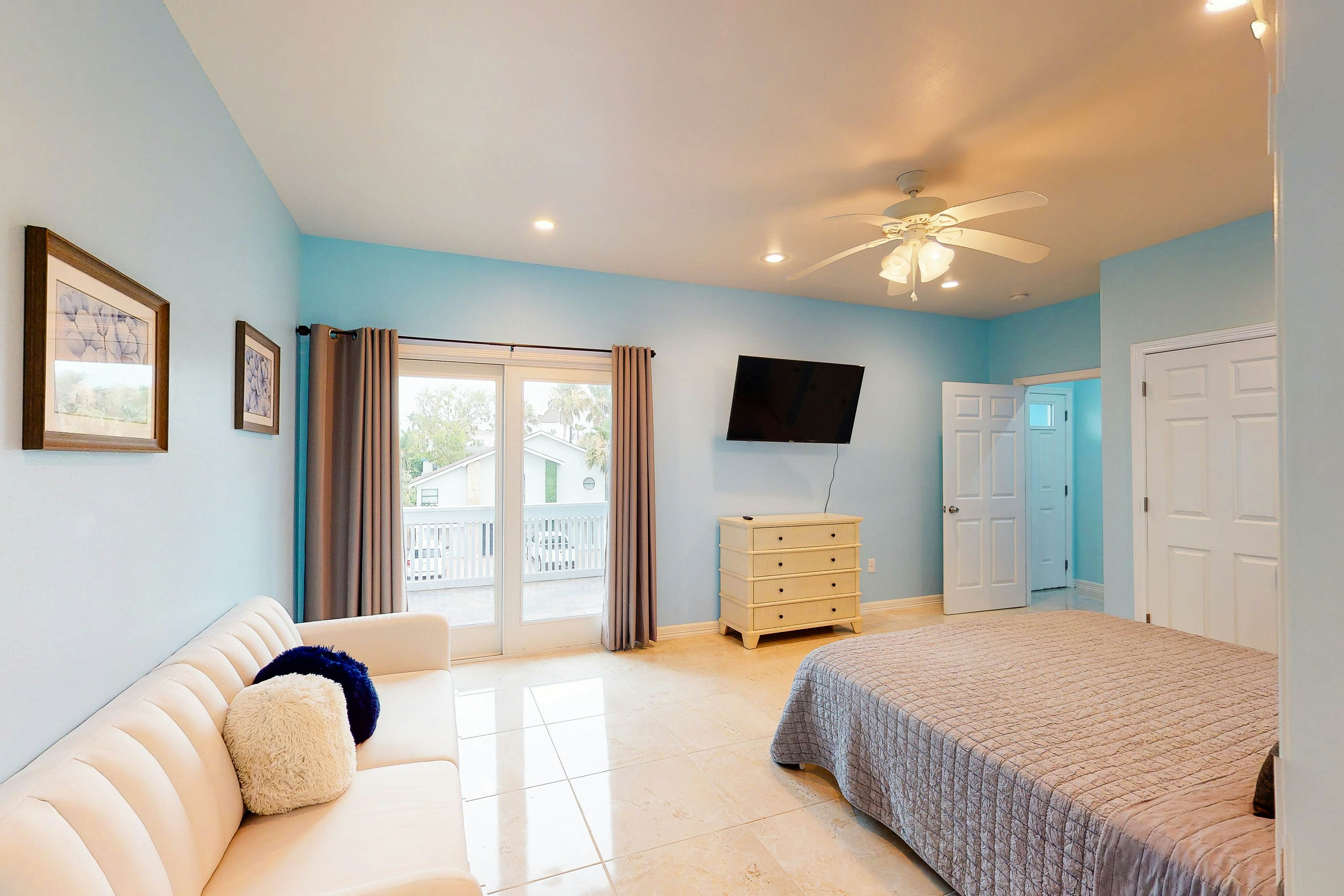 Blue Dolphin Beach House