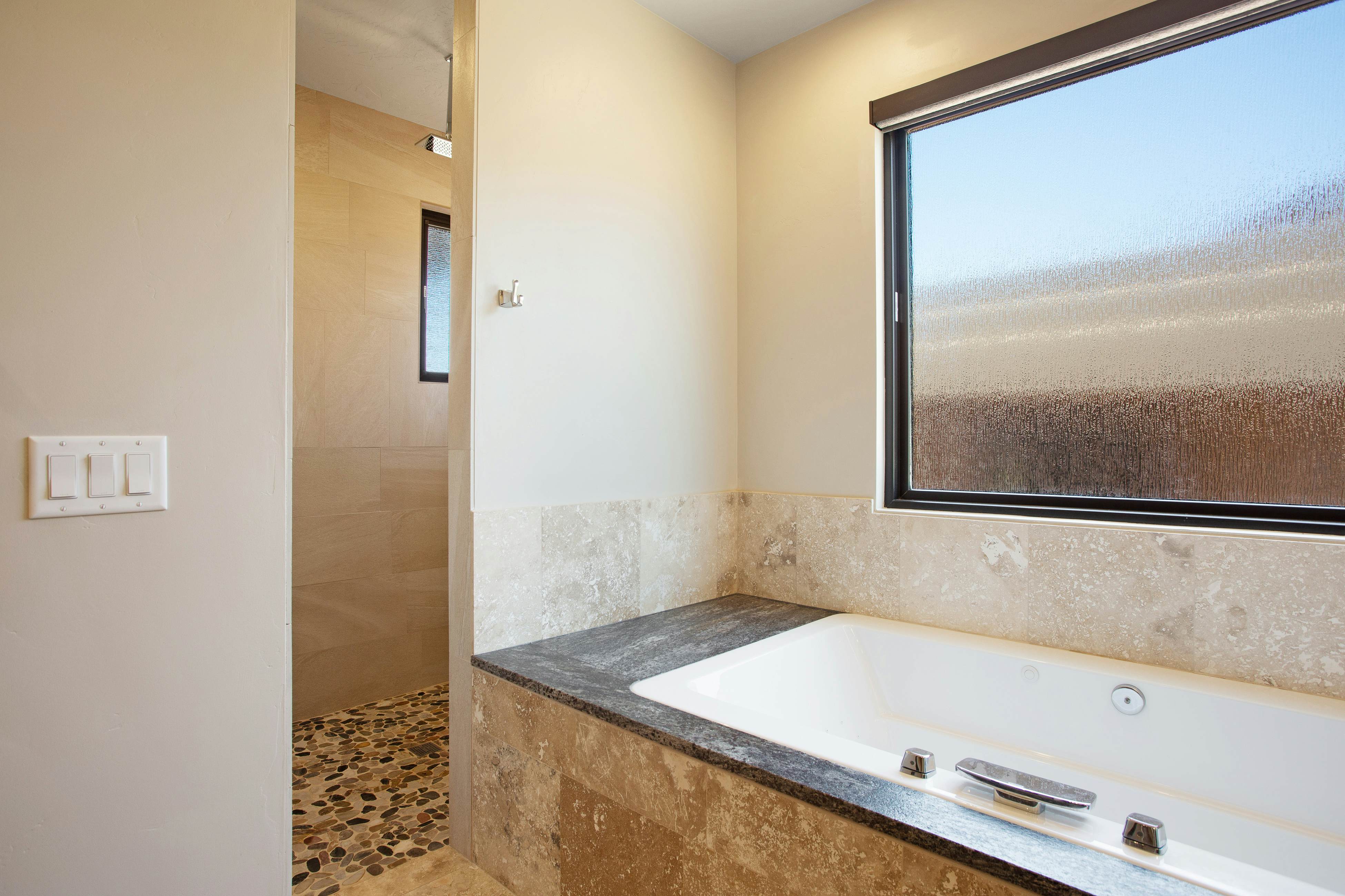 Red Rock Escape with Suite