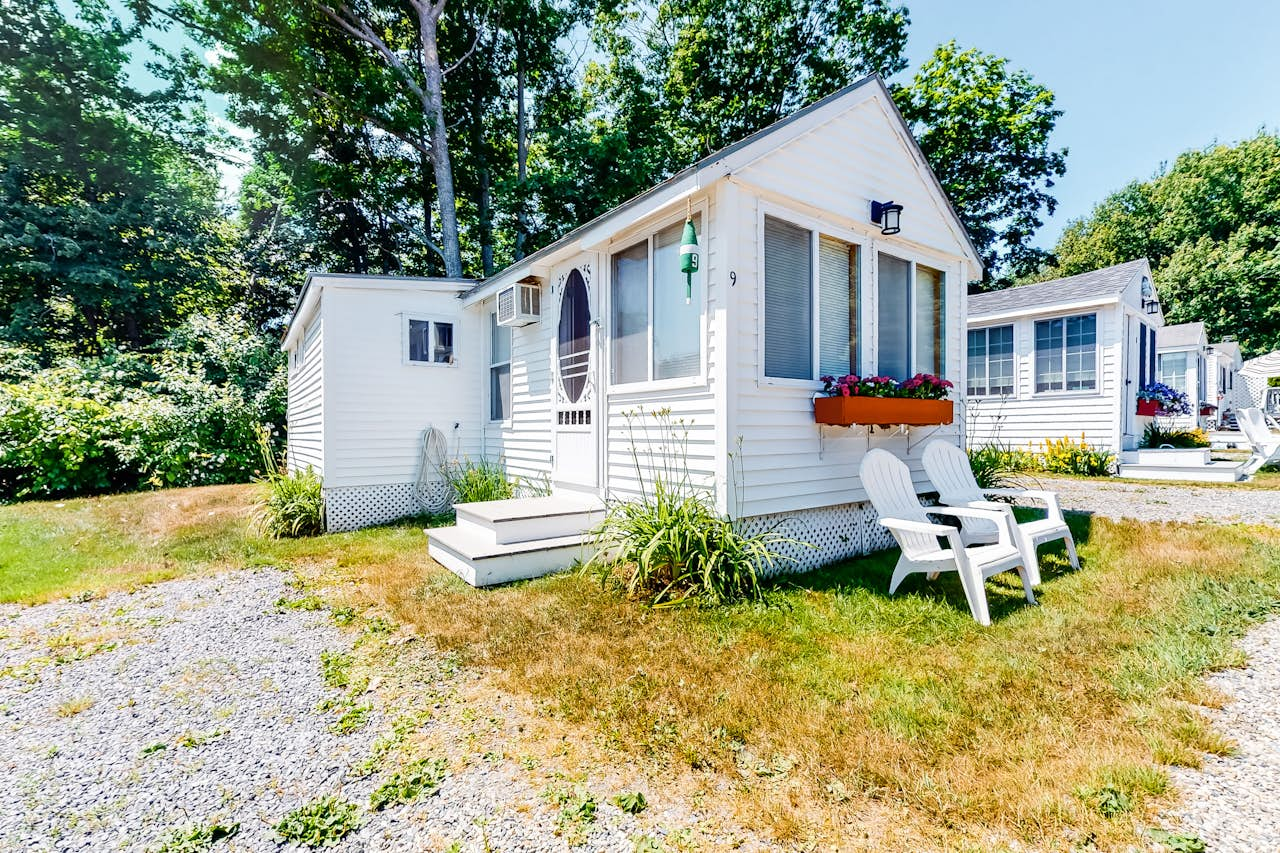 Cozy Cottage 9 Holiday House C9 1 BD Vacation Rental in Wells, ME Vacasa