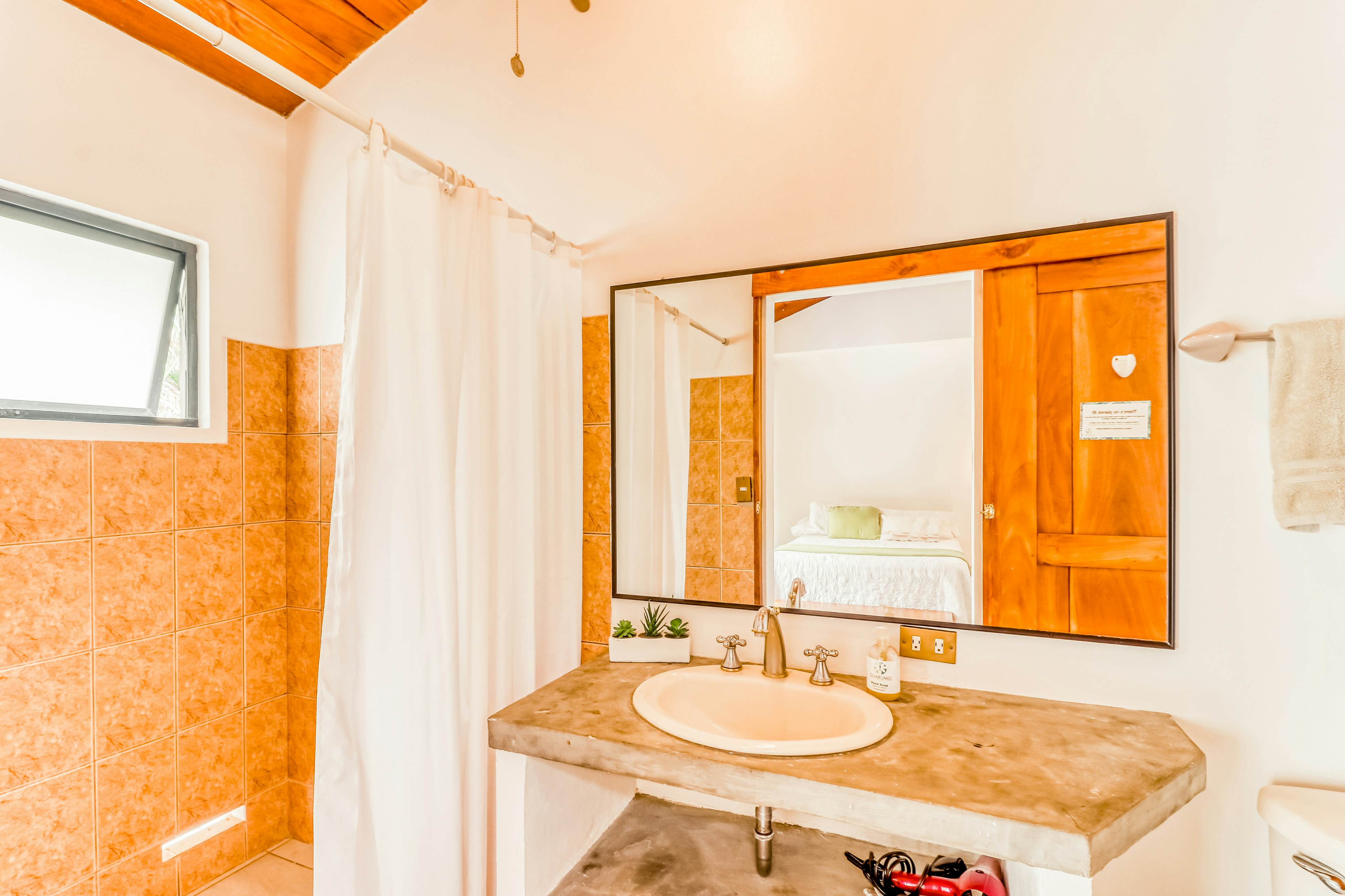 Casa Guarumo Carrillo 