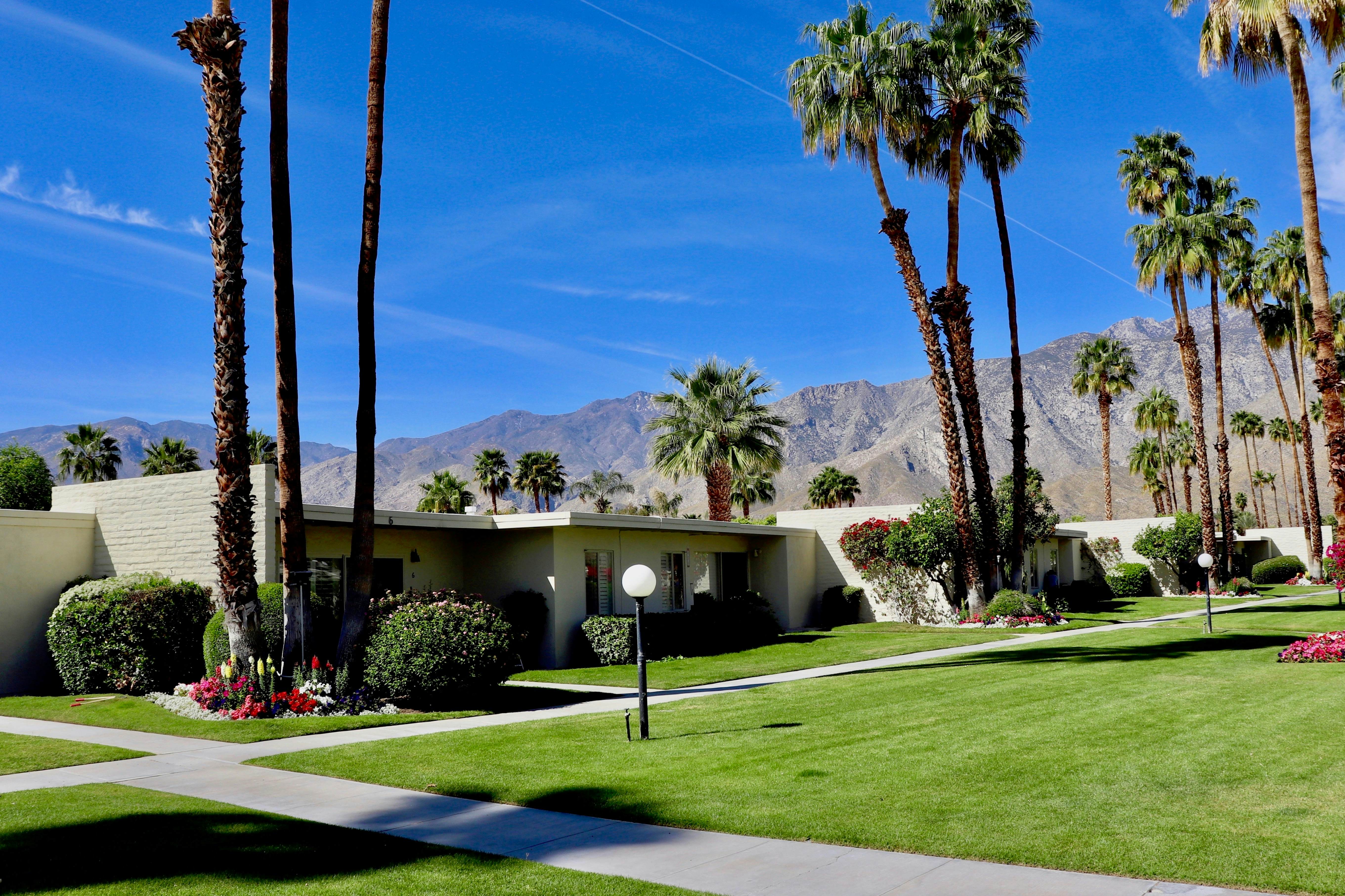 Coco Cabana Hideaway - 69210