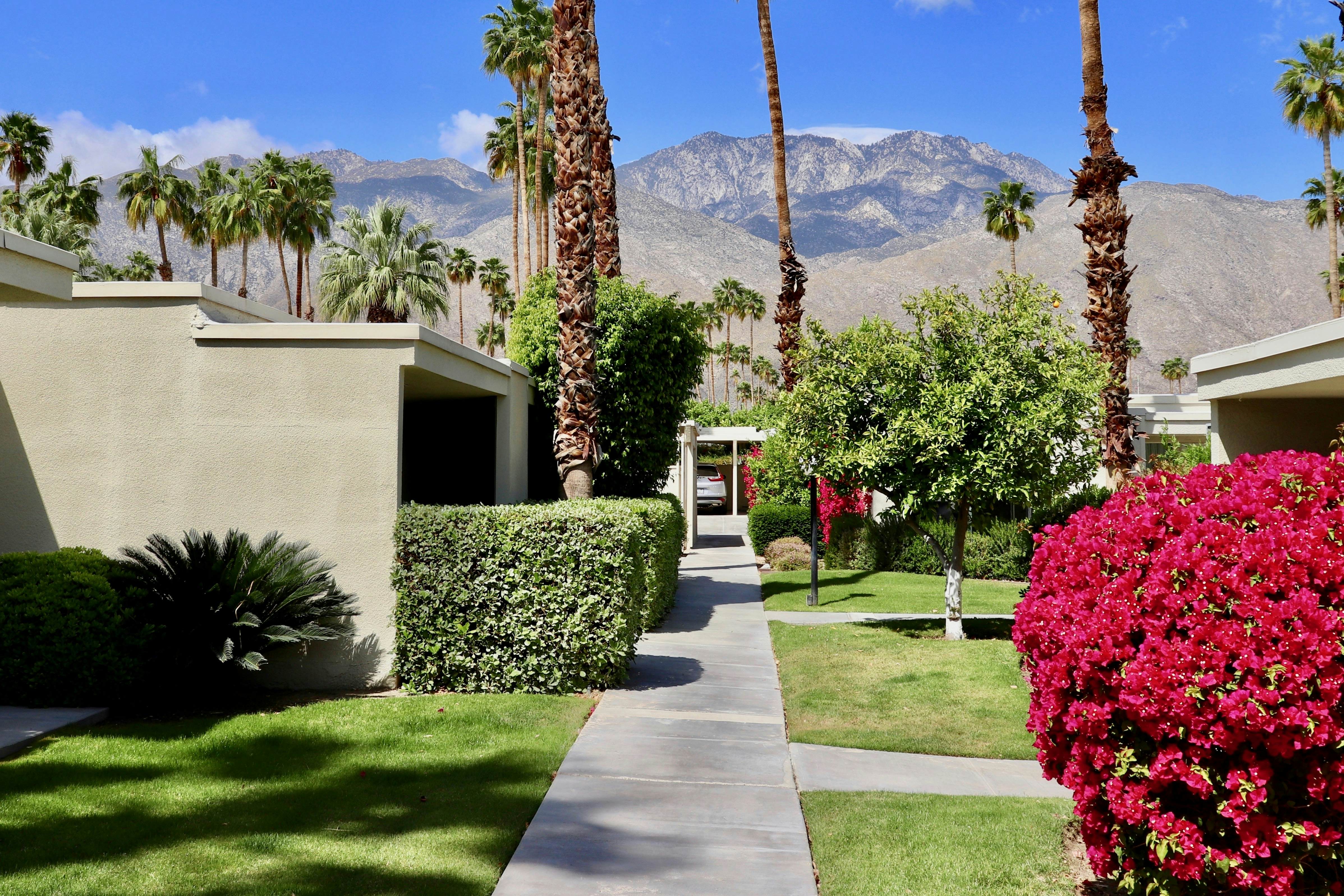 Coco Cabana Hideaway - 69210