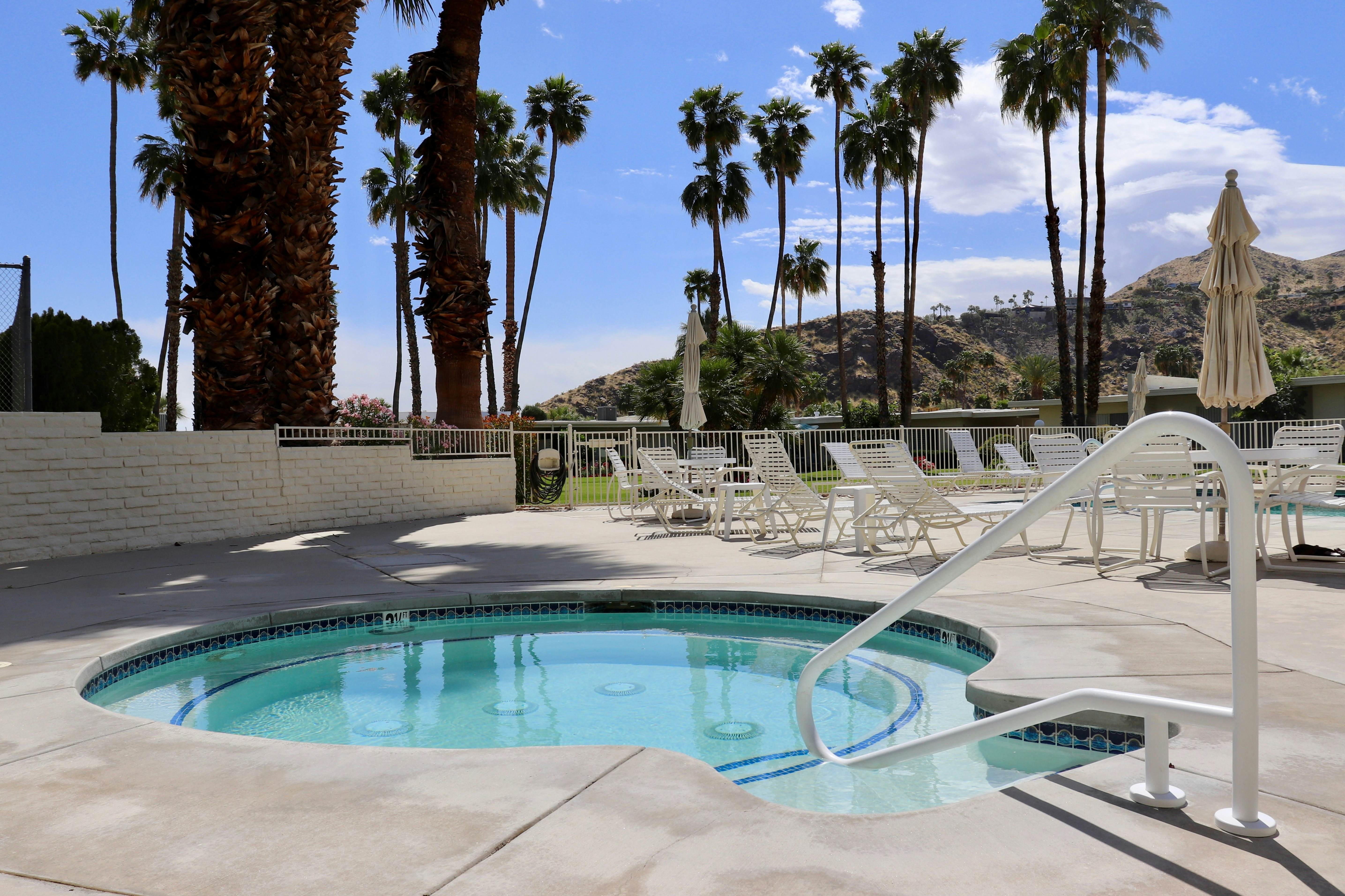 Coco Cabana Hideaway - 69210