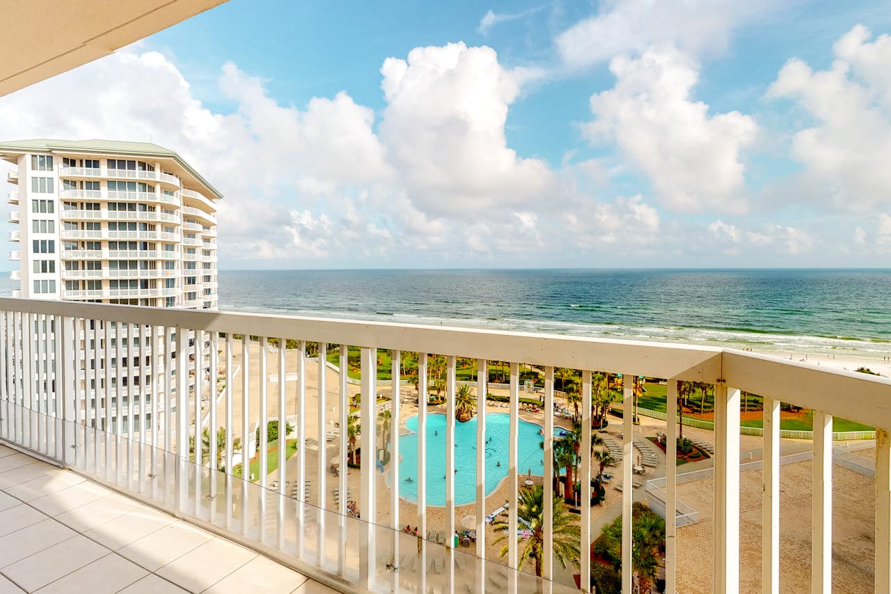 St. Croix at Silver Shells C1006 3 BD Vacation Rental in Destin, FL