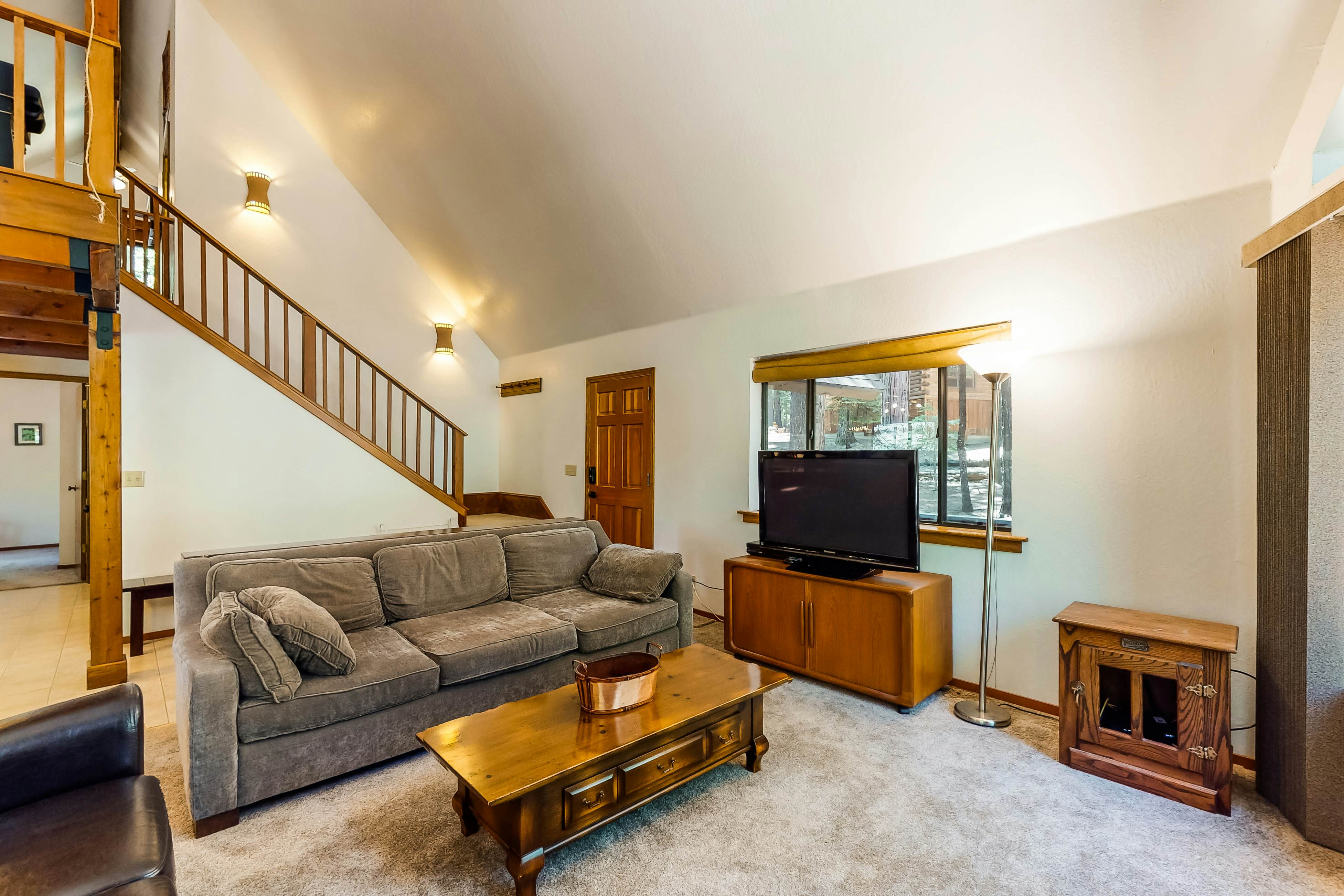 The Arrow House 2 BD Camp Connell, CA Vacation Rental Vacasa