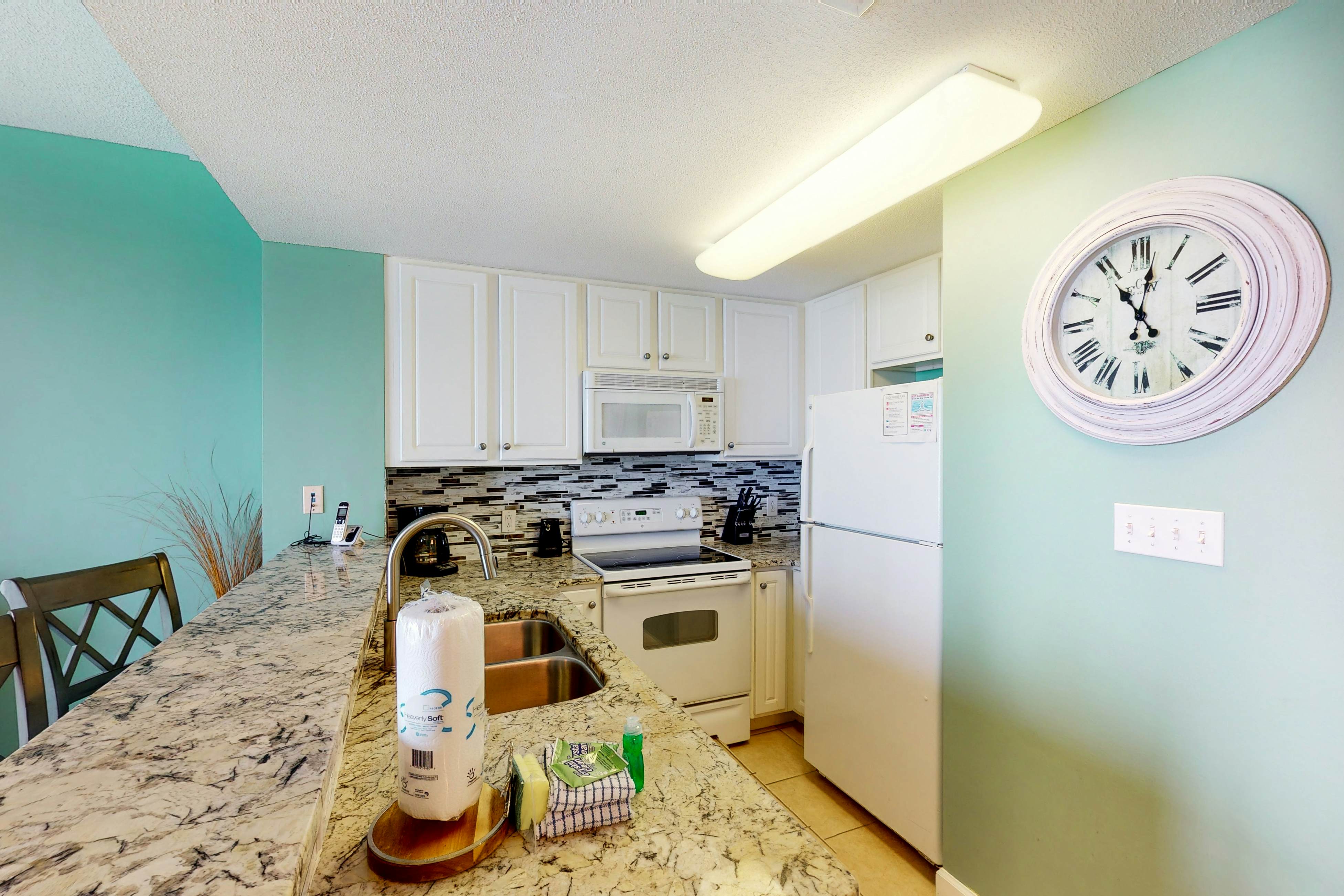 Seychelles Beach Resort 1808