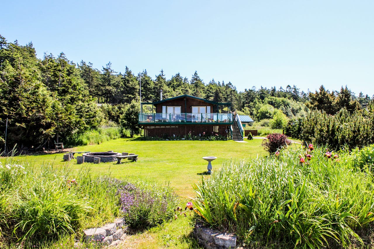 The Beach House on Lopez Island 2 BD Vacation Rental in Lopez Island