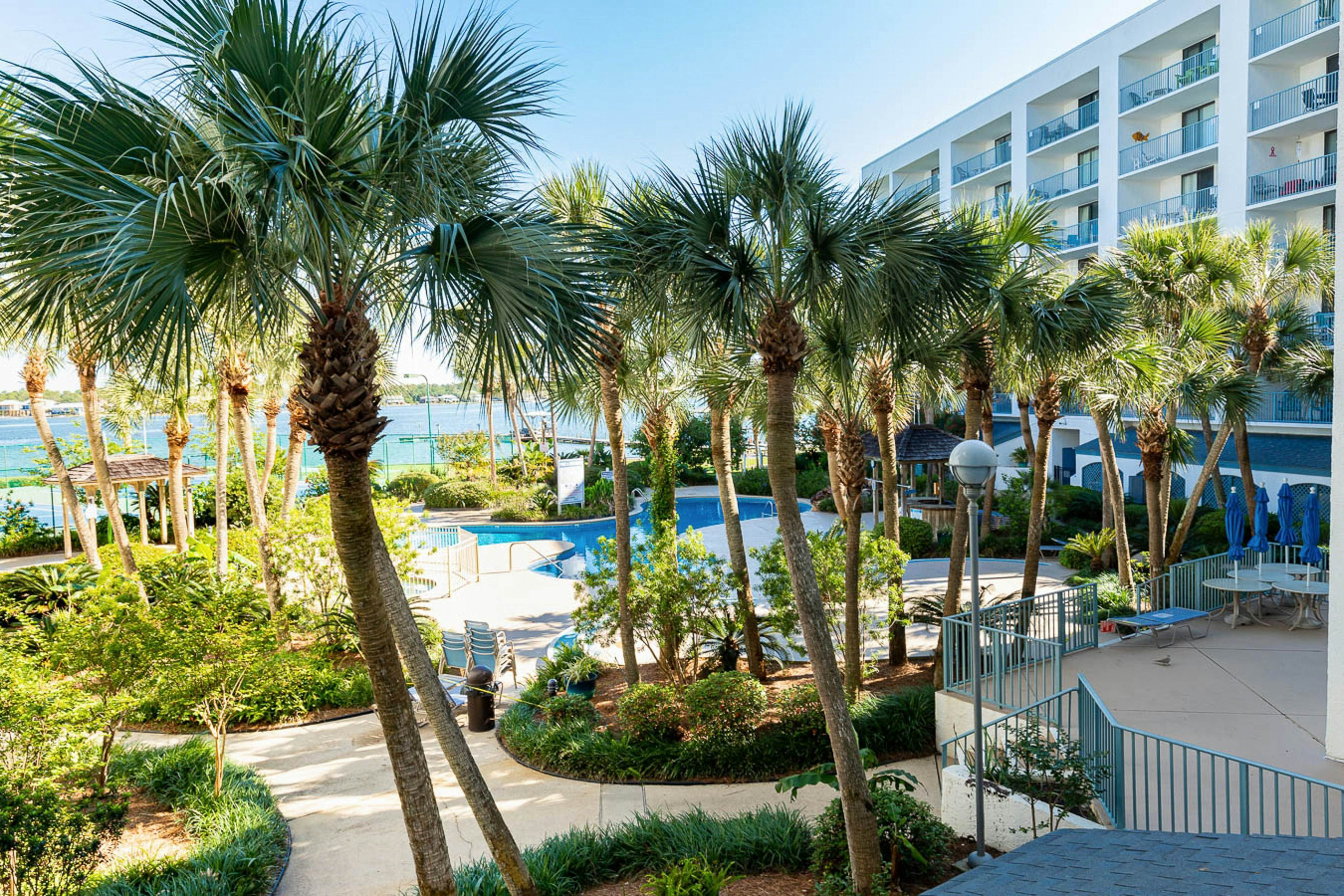 Gulf Shores Surf & Racquet Club 207A