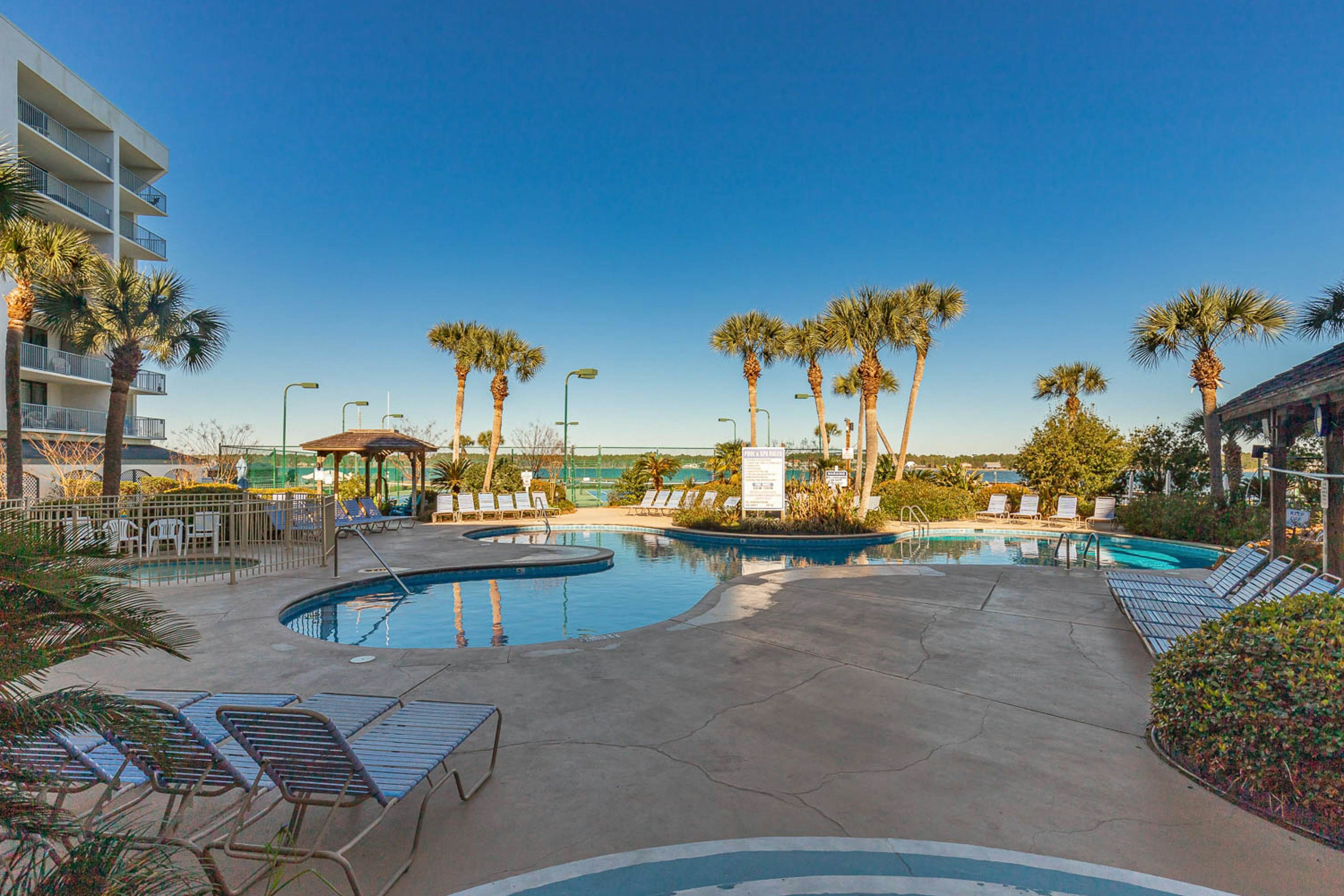 Gulf Shores Surf & Racquet Club 207A