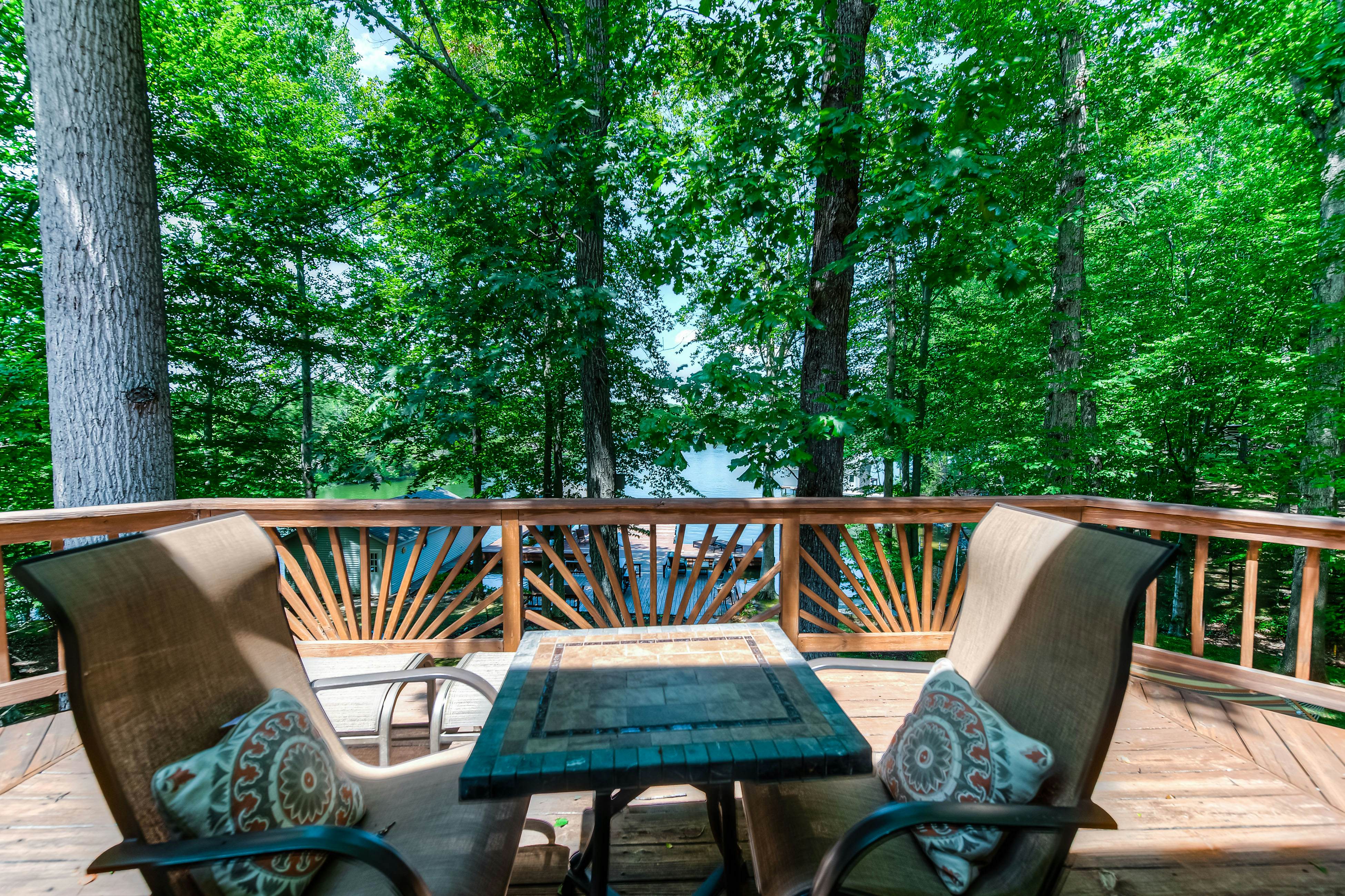 Unleashed on Lake Anna 5 BD Mineral, VA Vacation Rental Vacasa