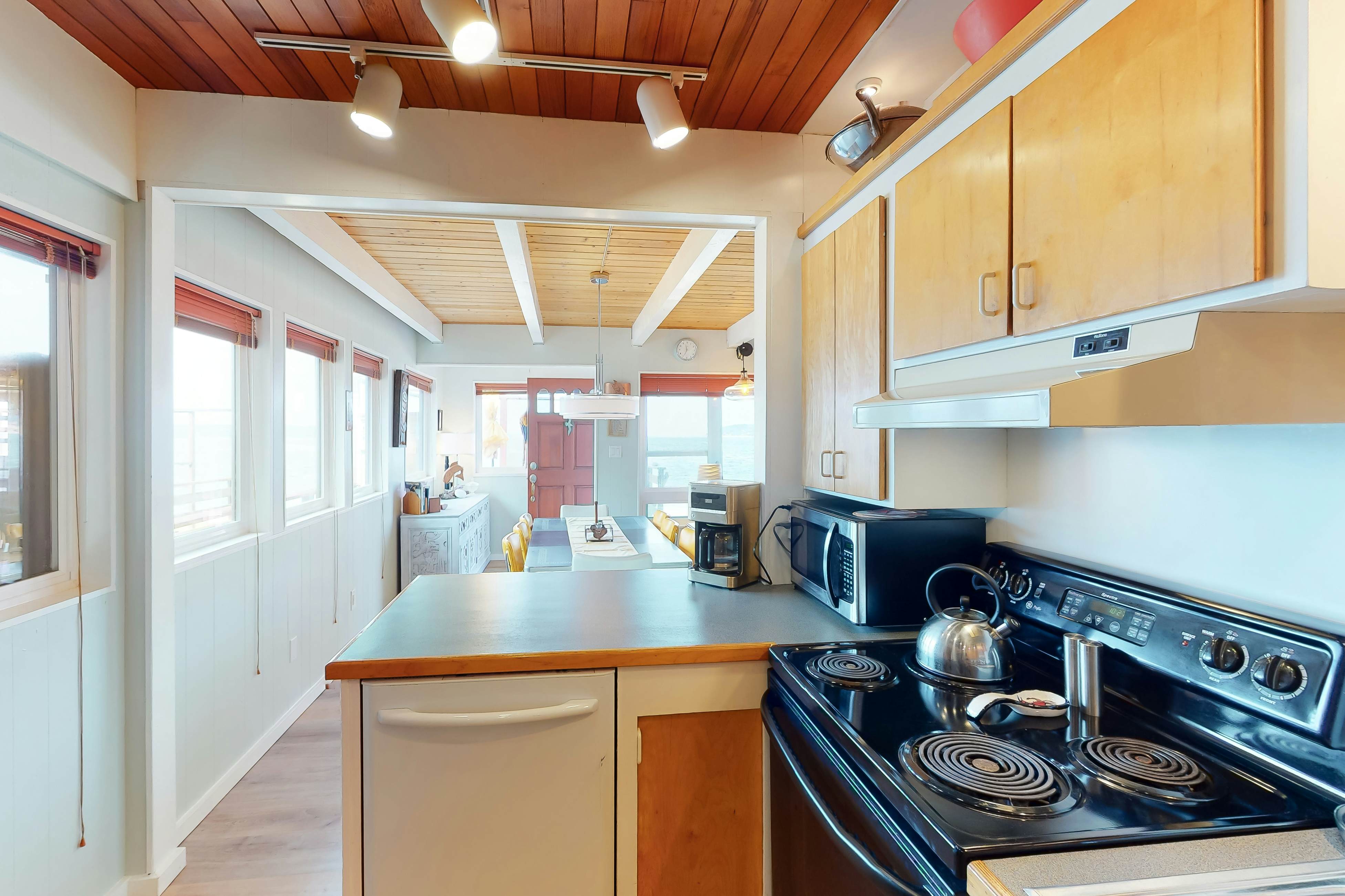 Whidbey Waterfront Happy Place 4 BD Langley, WA Vacation Rental Vacasa