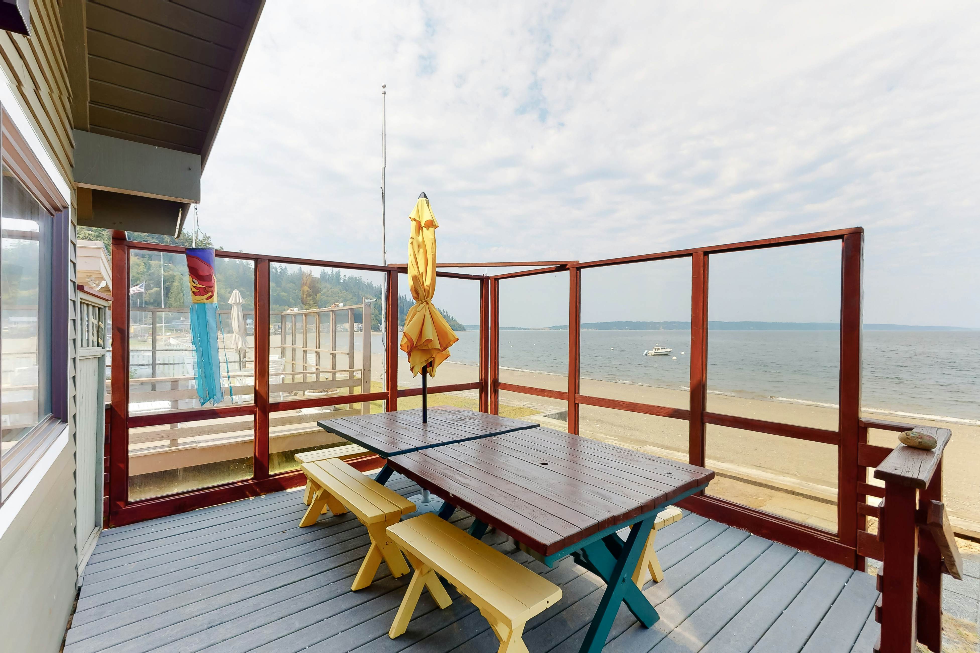 Whidbey Waterfront Happy Place 4 BD Langley, WA Vacation Rental Vacasa