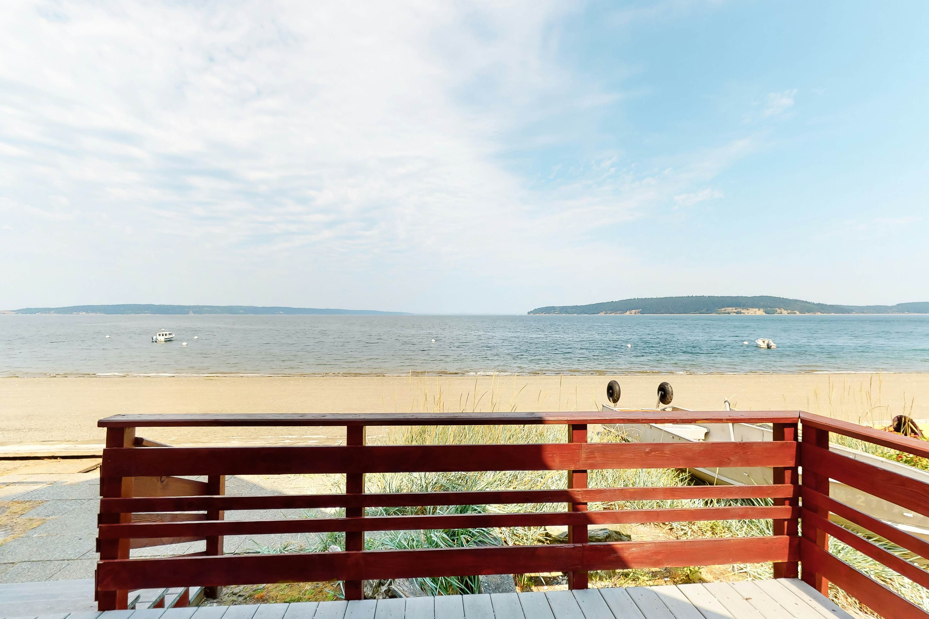 Whidbey Waterfront Happy Place 4 BD Langley, WA Vacation Rental Vacasa